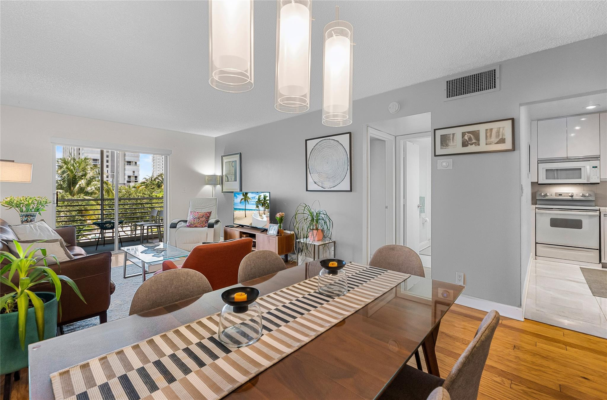 3216 SE 8th Street 303