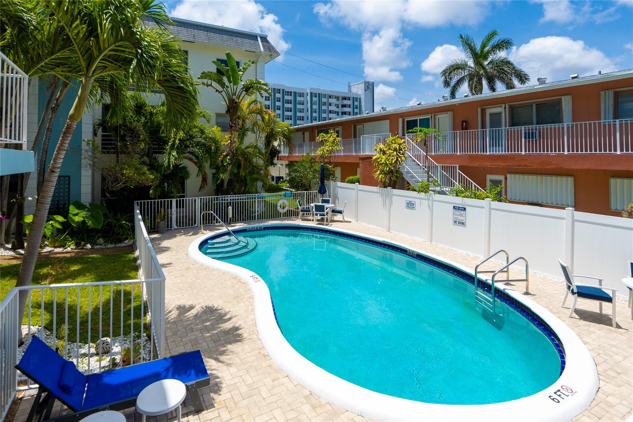 3216 SE 8th Street 303