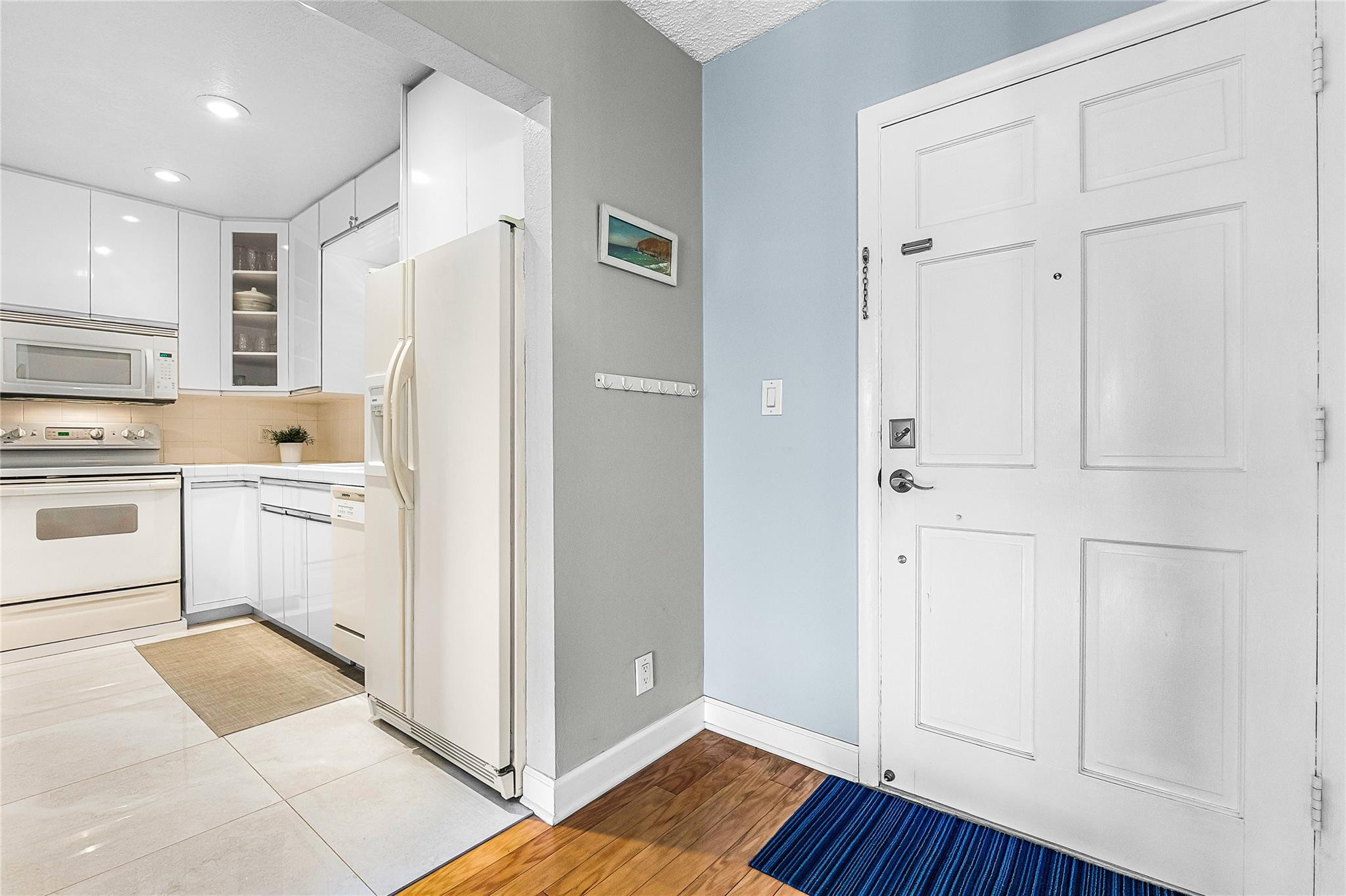 3216 SE 8th Street 303