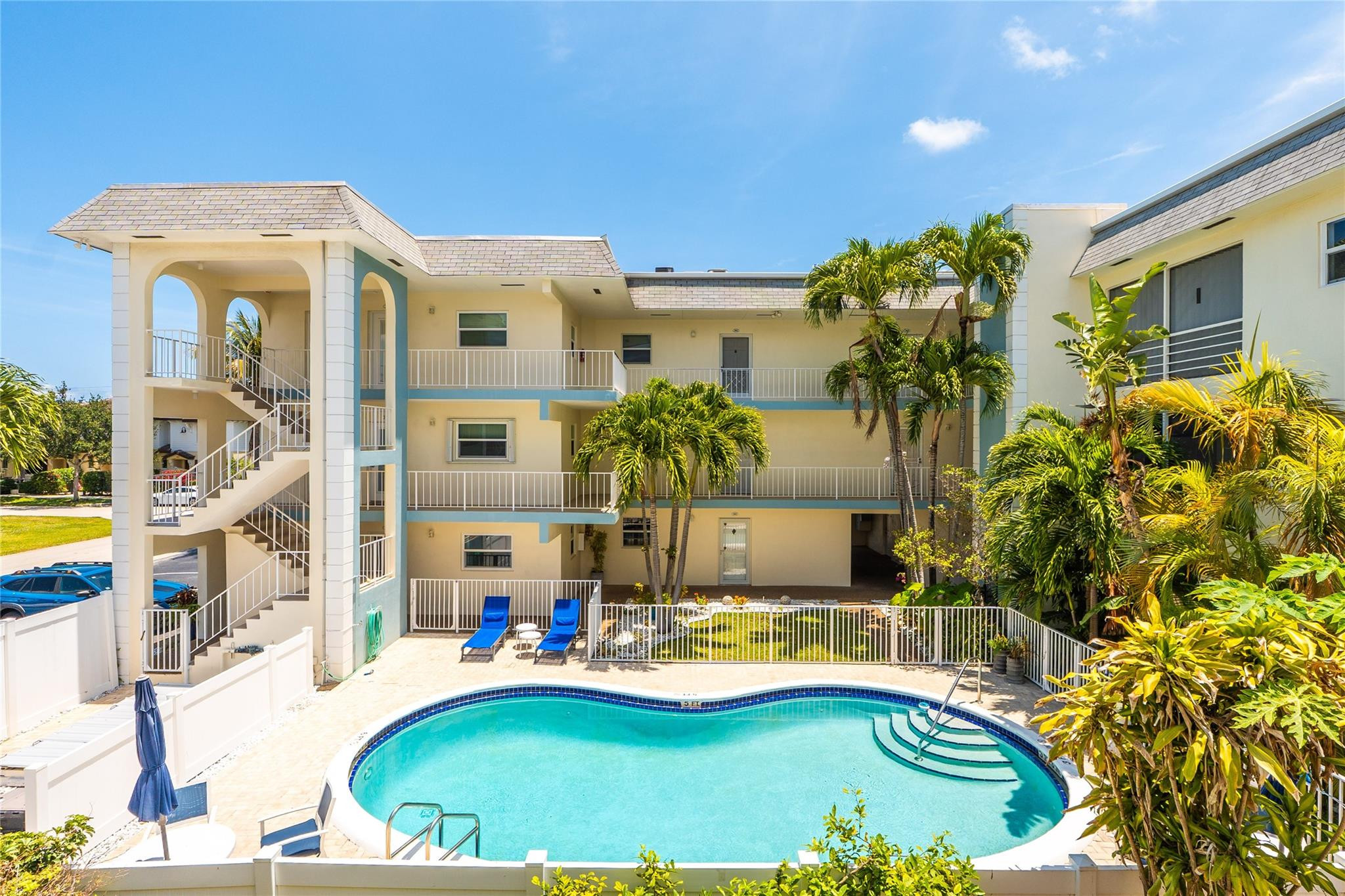 3216 SE 8th Street 303