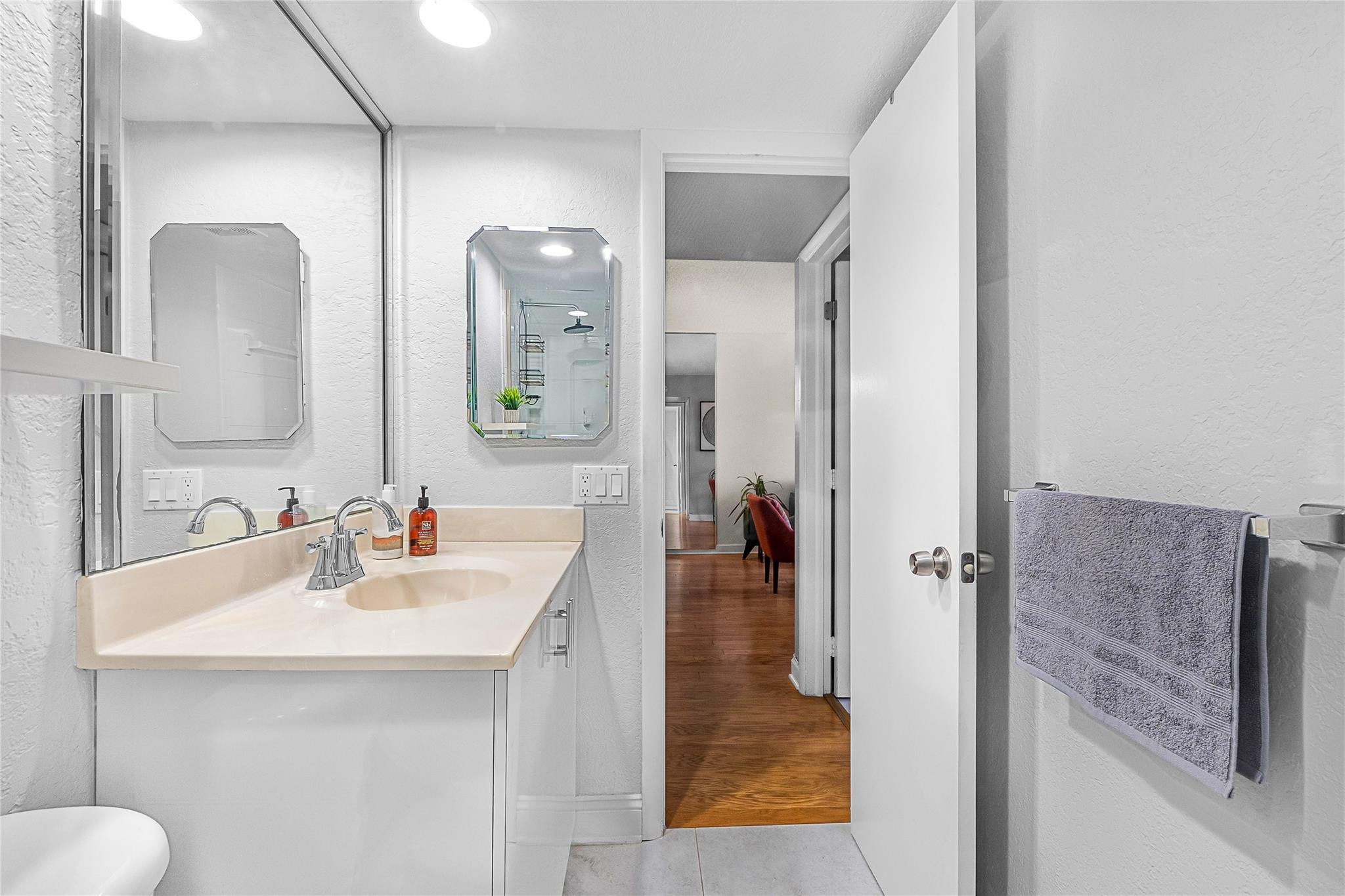 3216 SE 8th Street 303