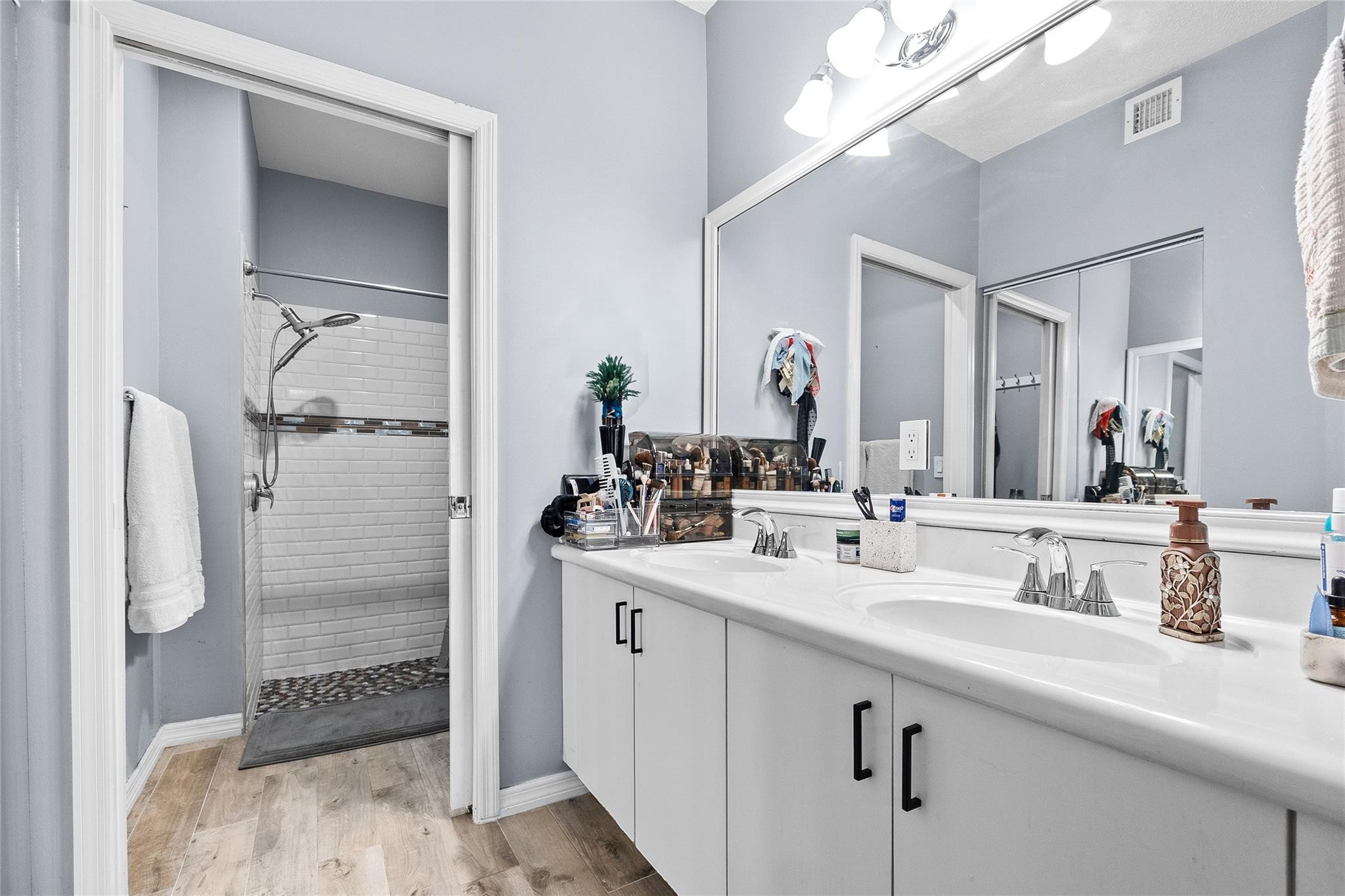 801 NW 130th Avenue