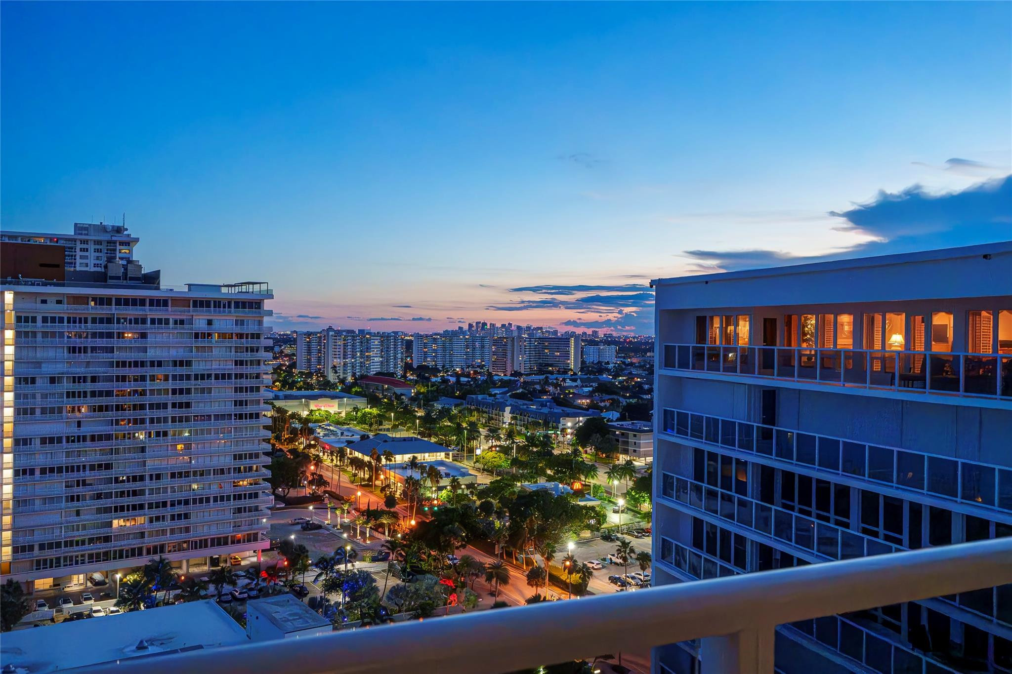 4100 Galt Ocean Drive 1805