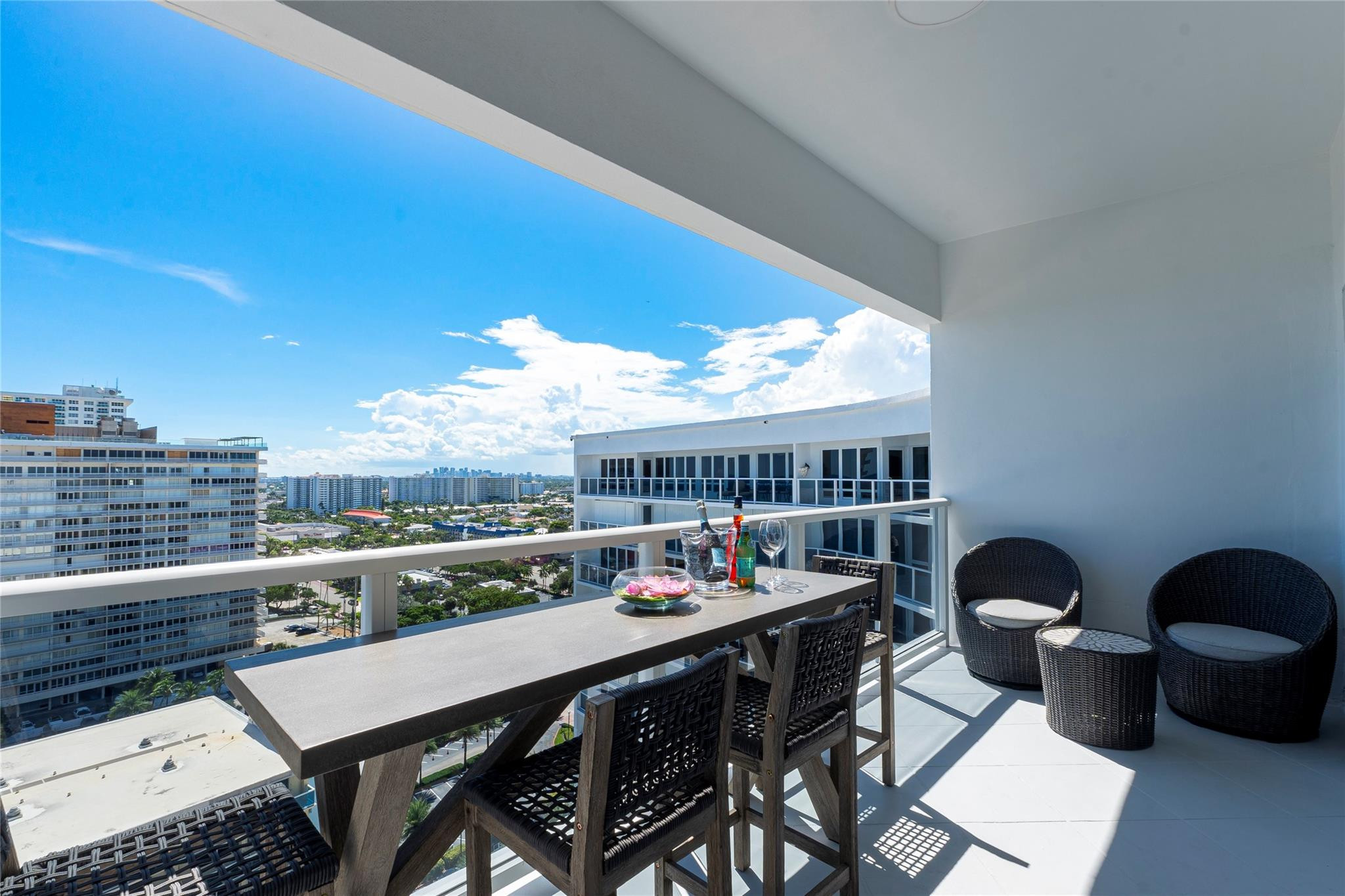 4100 Galt Ocean Drive 1805