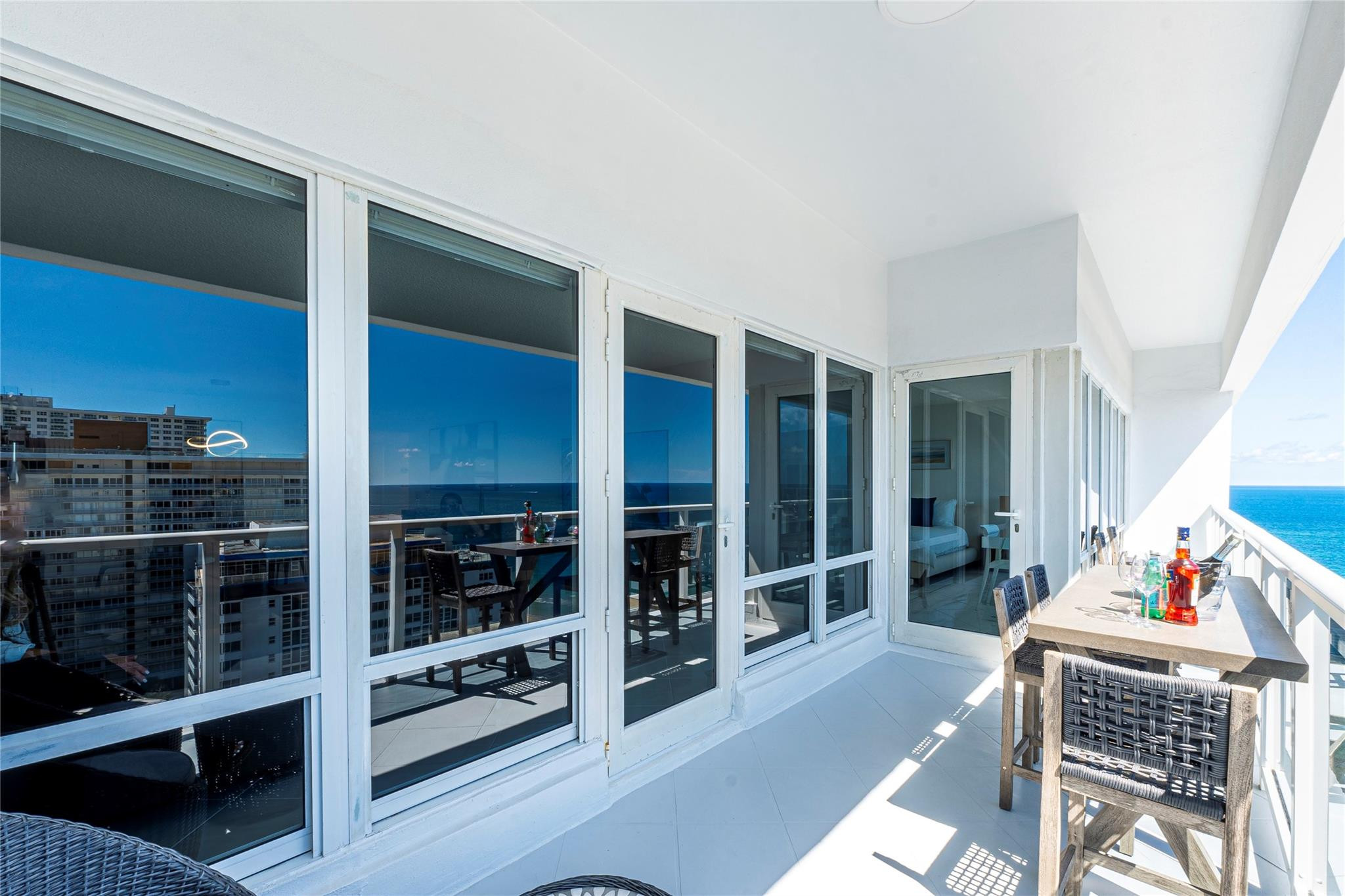 4100 Galt Ocean Drive 1805