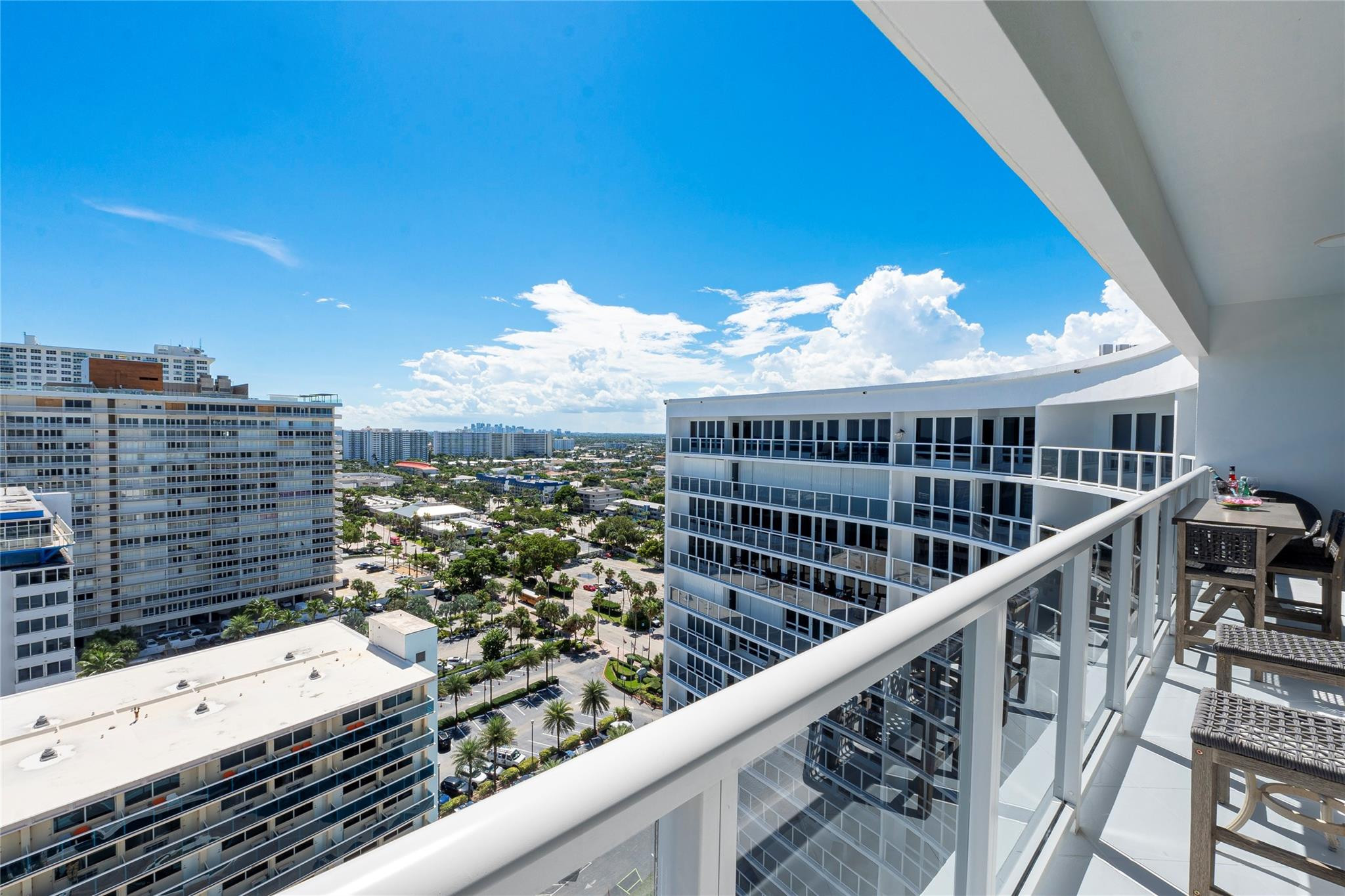 4100 Galt Ocean Drive 1805