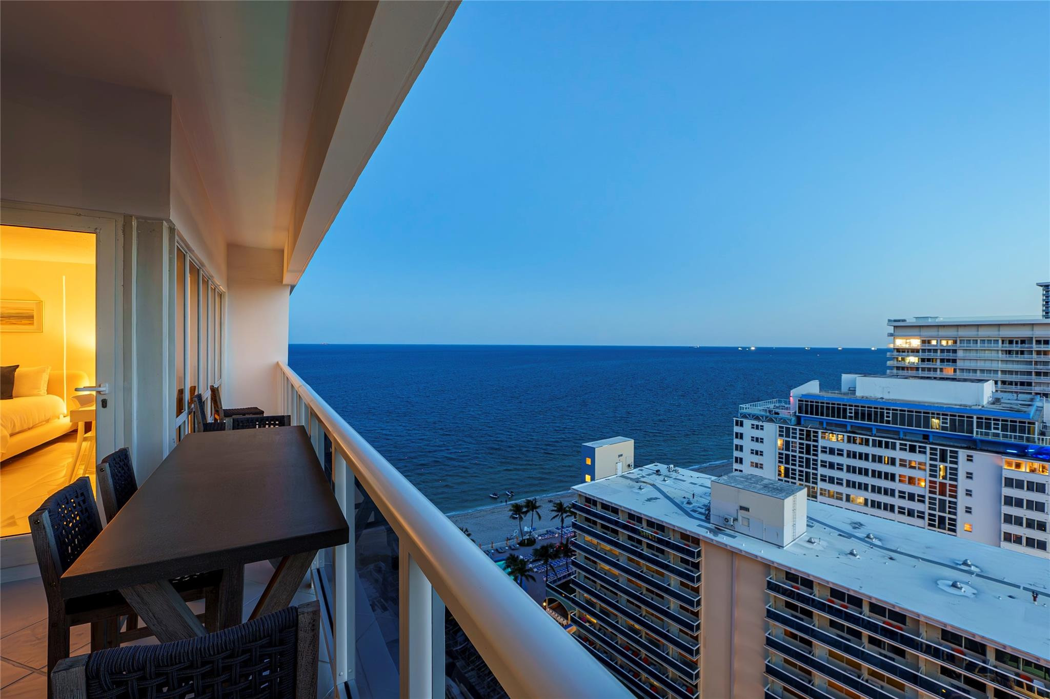 4100 Galt Ocean Drive 1805