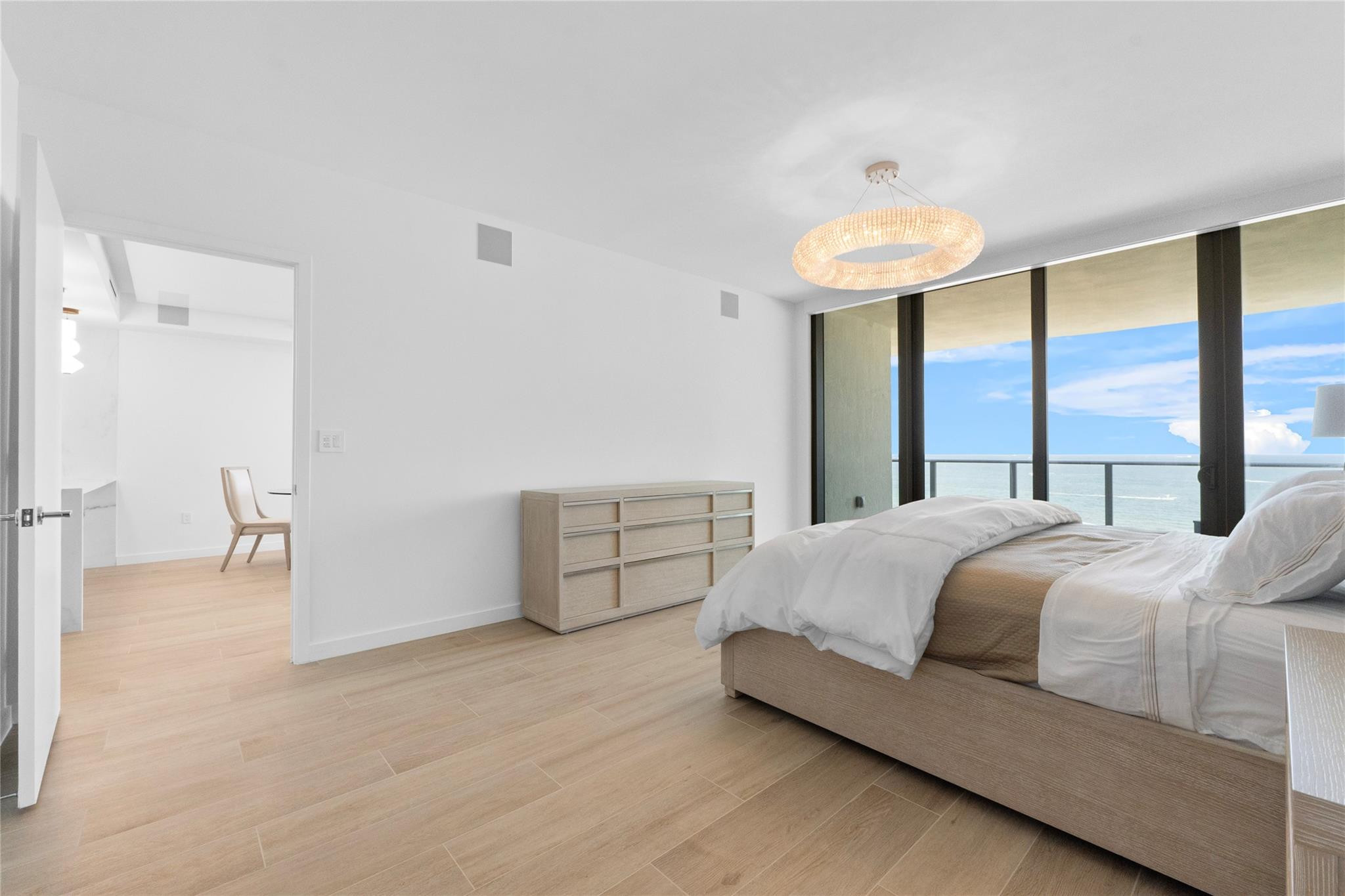 1116 N Ocean Boulevard 904