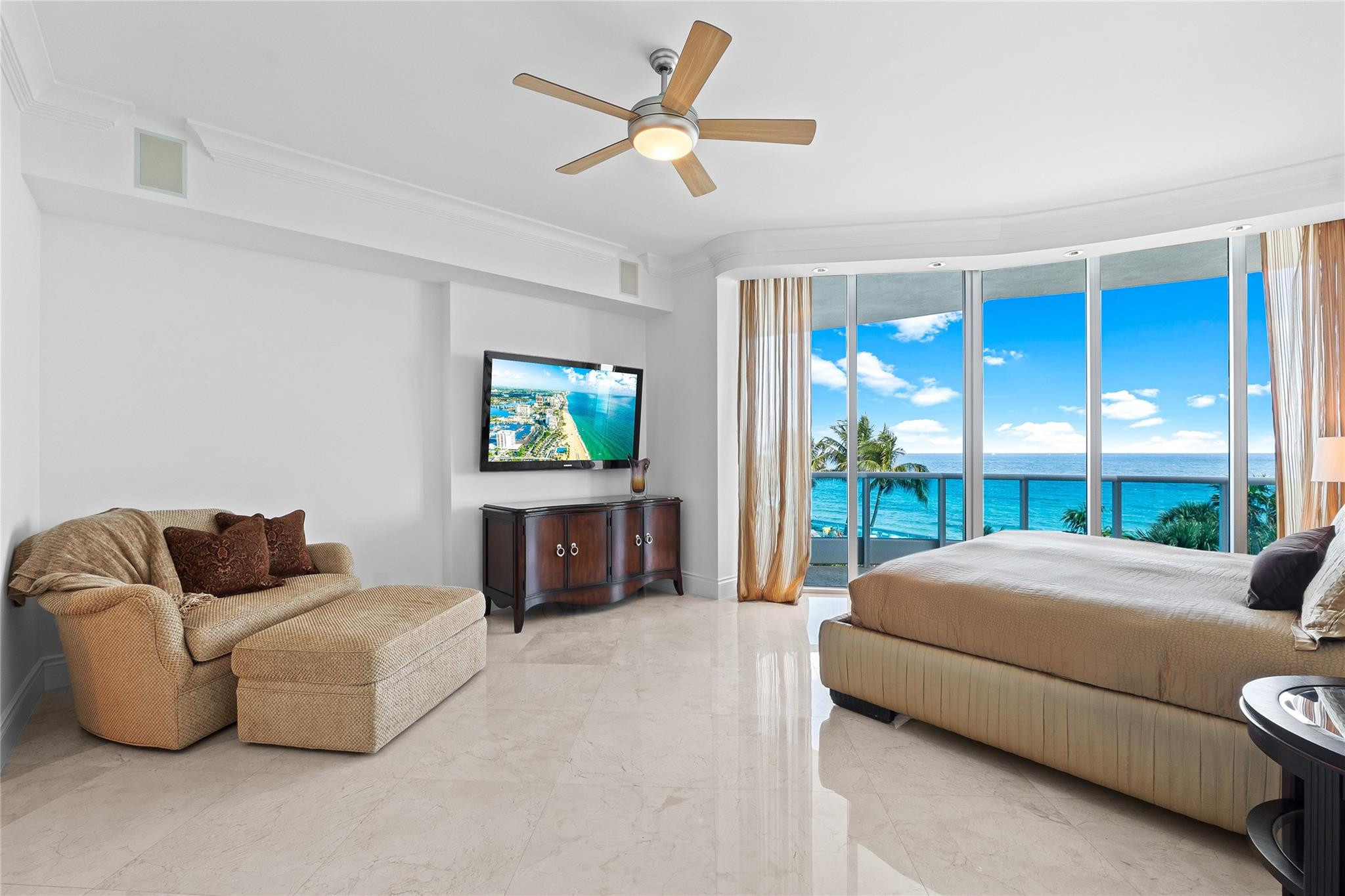 1600 S Ocean Boulevard 301, Lauderdale-By-The-Sea Unit: 301