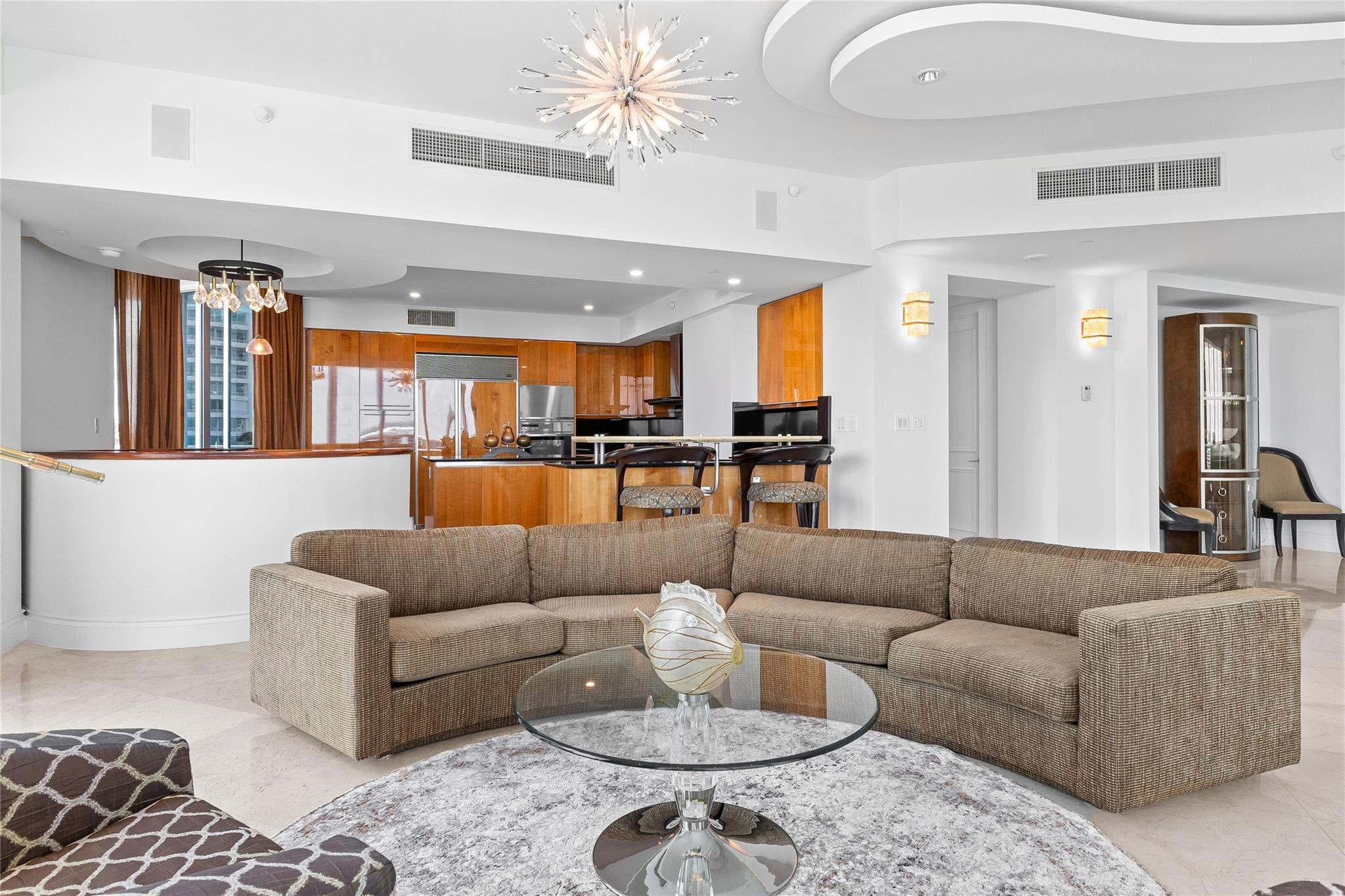 1600 S Ocean Boulevard 301, Lauderdale-By-The-Sea Unit: 301