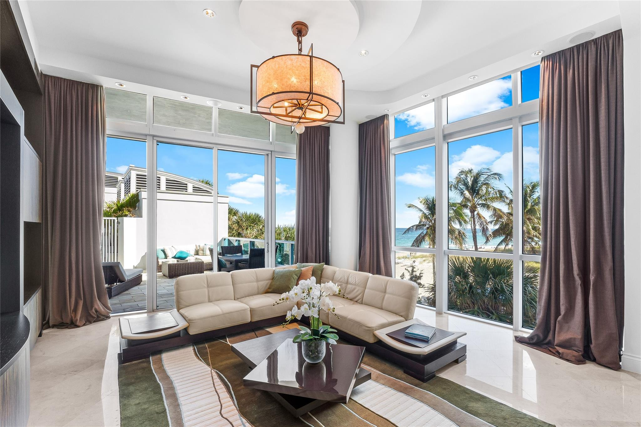 1600 S Ocean Boulevard 301, Lauderdale-By-The-Sea Unit: 301