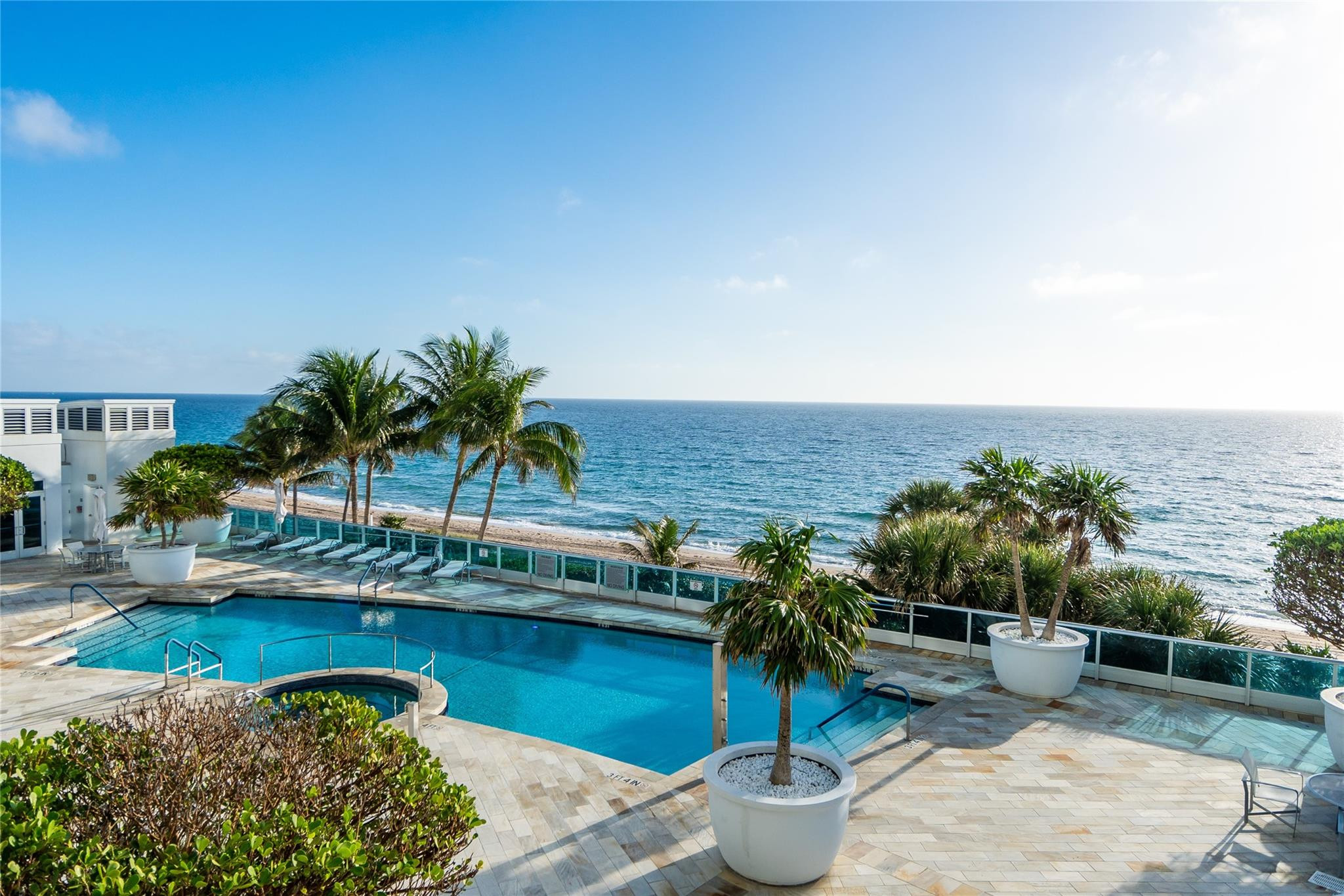 1600 S Ocean Boulevard 301, Lauderdale-By-The-Sea Unit: 301