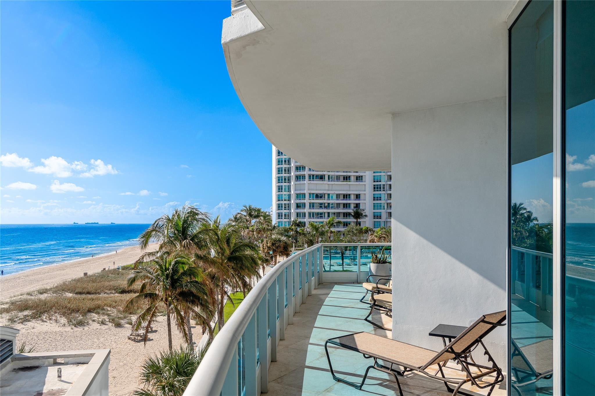 1600 S Ocean Boulevard 301, Lauderdale-By-The-Sea Unit: 301