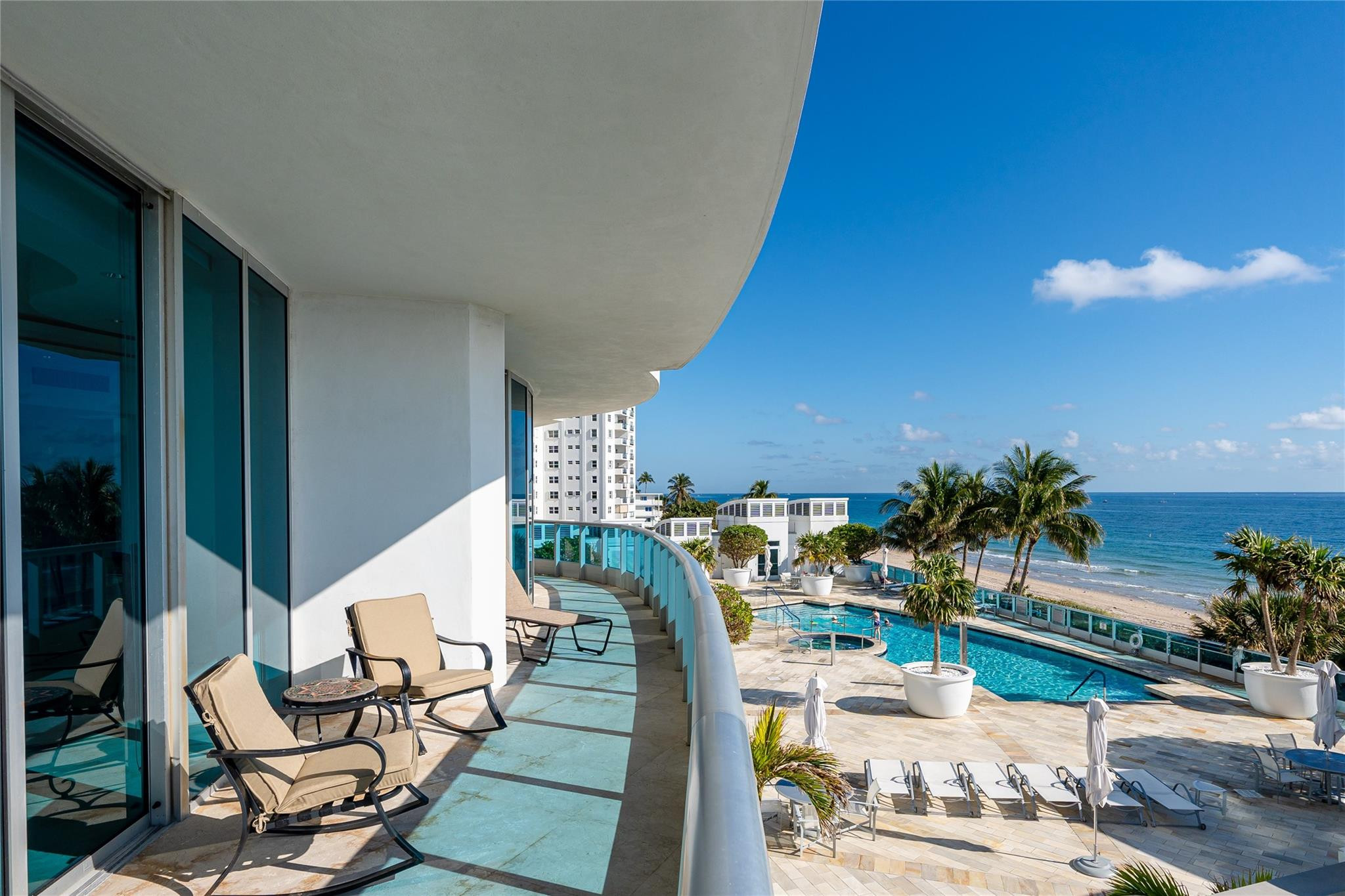 1600 S Ocean Boulevard 301, Lauderdale-By-The-Sea Unit: 301