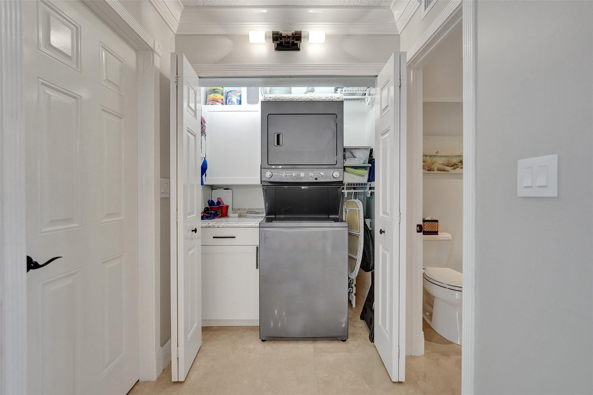 1100 SE 5th Court 77