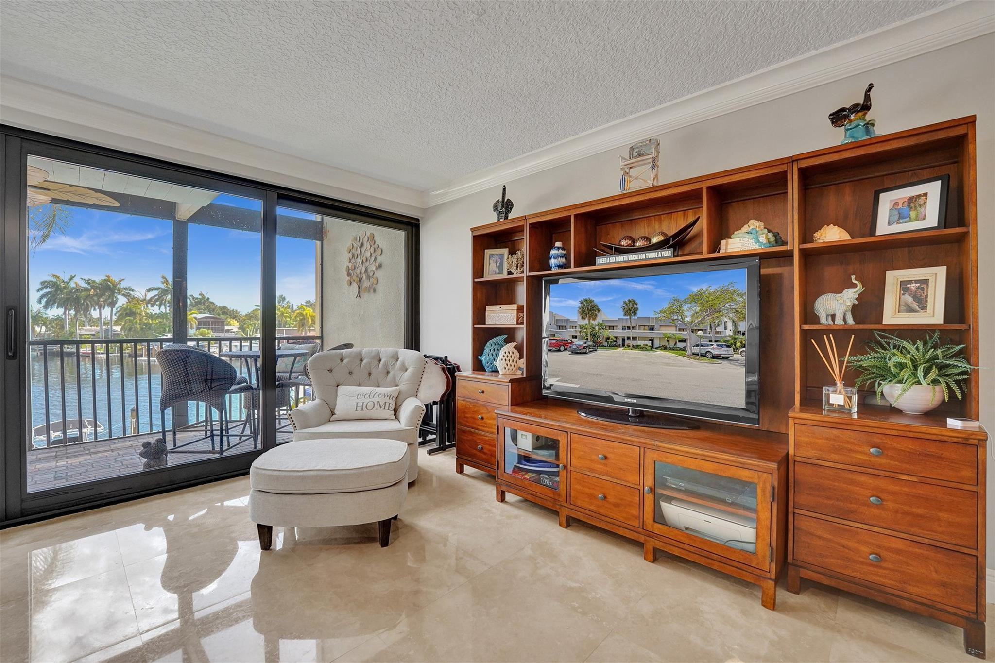 1100 SE 5th Court 77