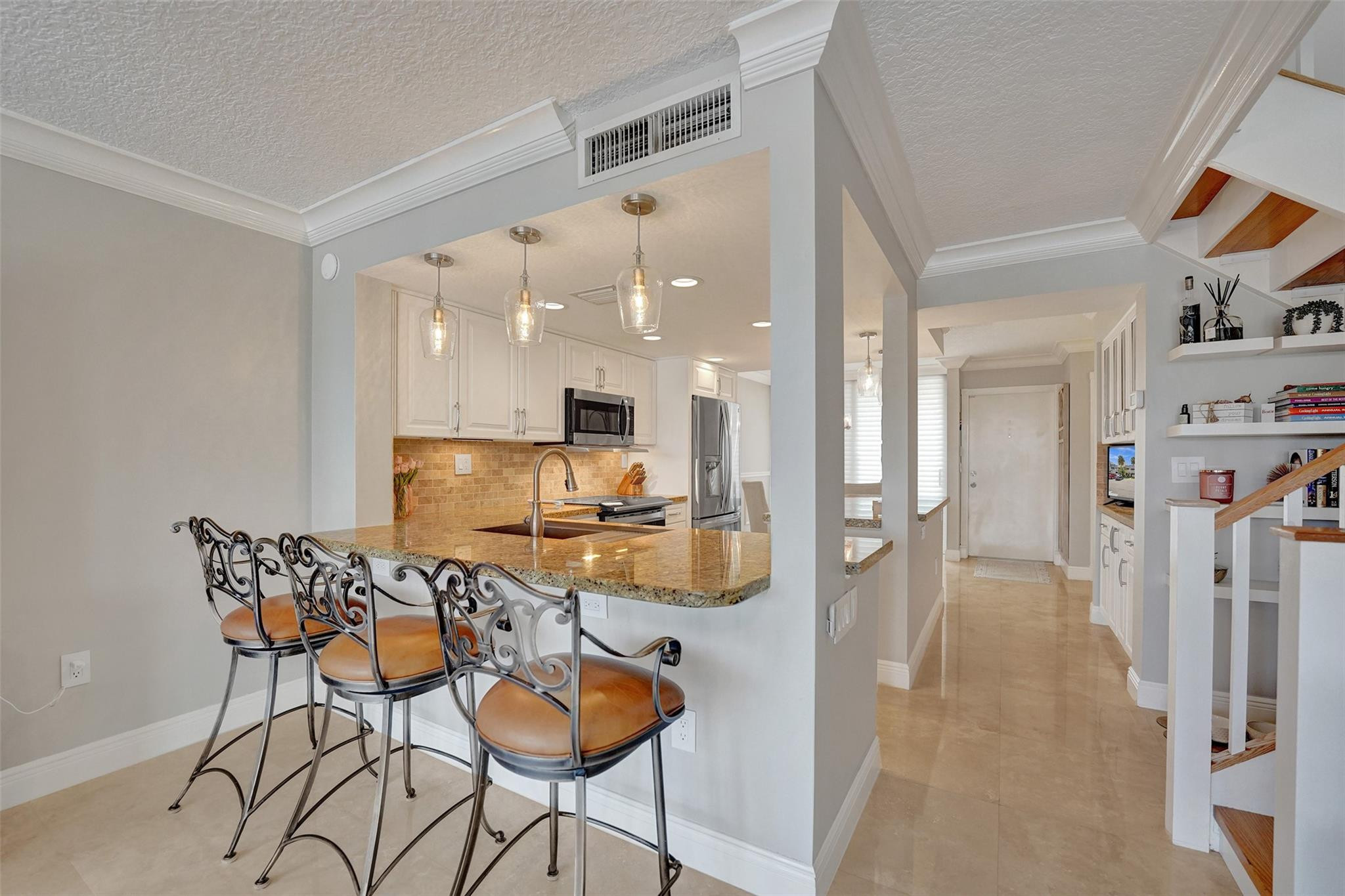 1100 SE 5th Court 77