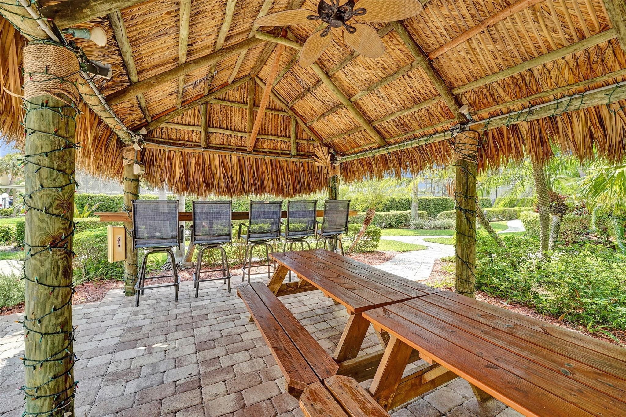 1100 SE 5th Court 77