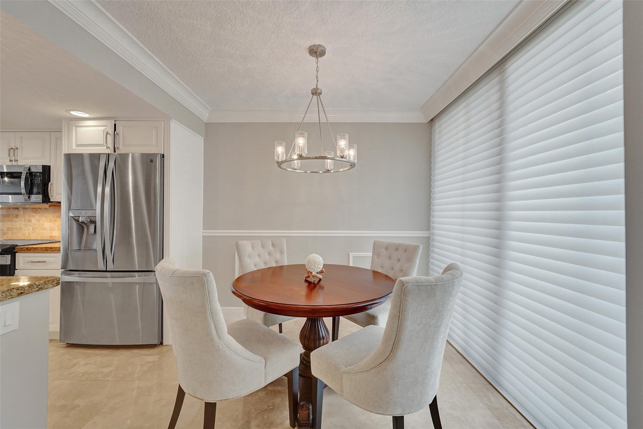 1100 SE 5th Court 77