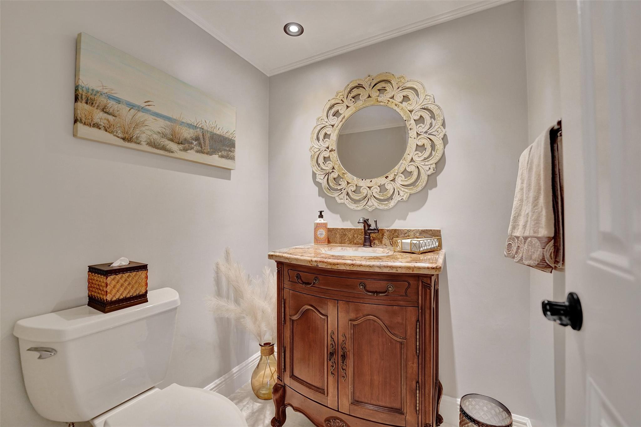 1100 SE 5th Court 77