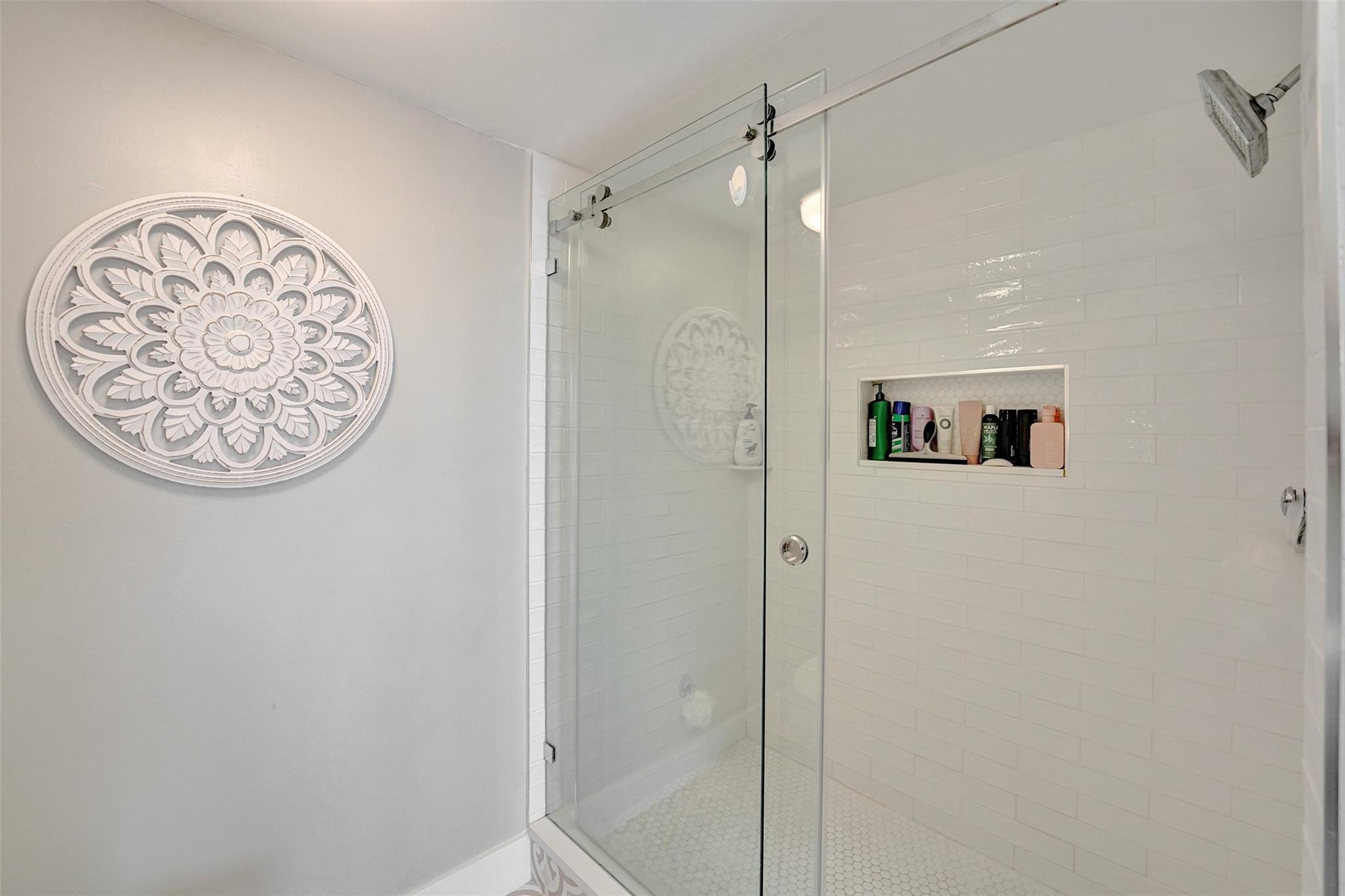 1100 SE 5th Court 77