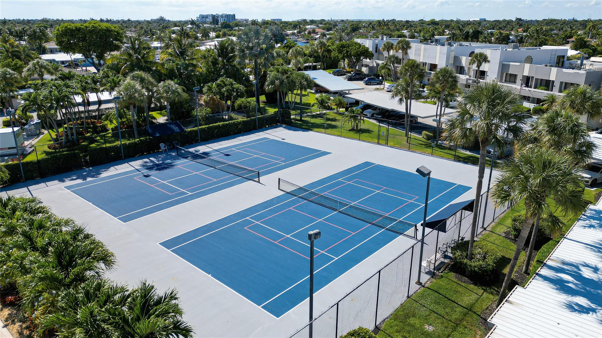 1100 SE 5th Court 77