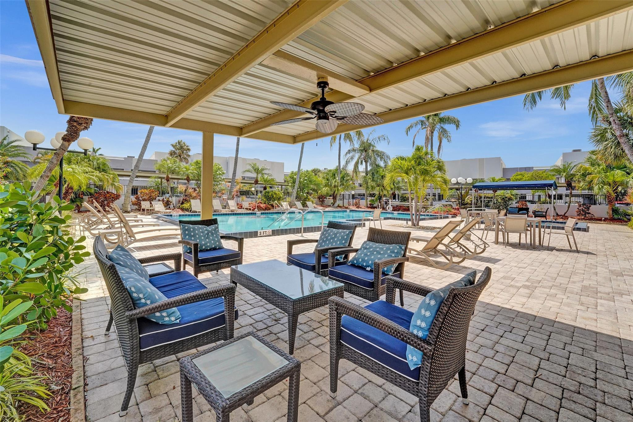 1100 SE 5th Court 77