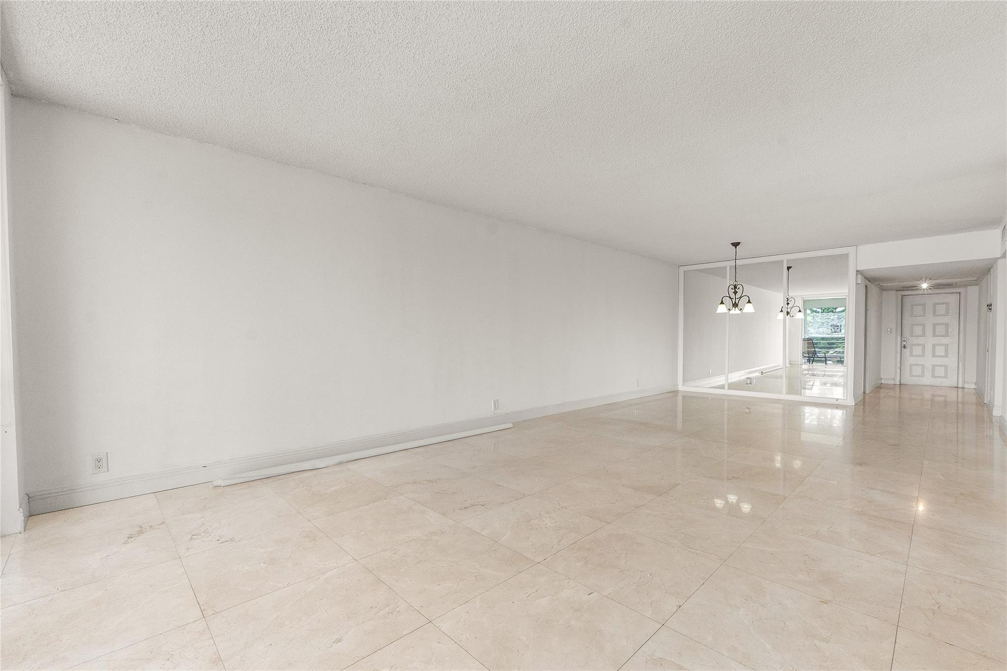 535 Oaks Drive 508