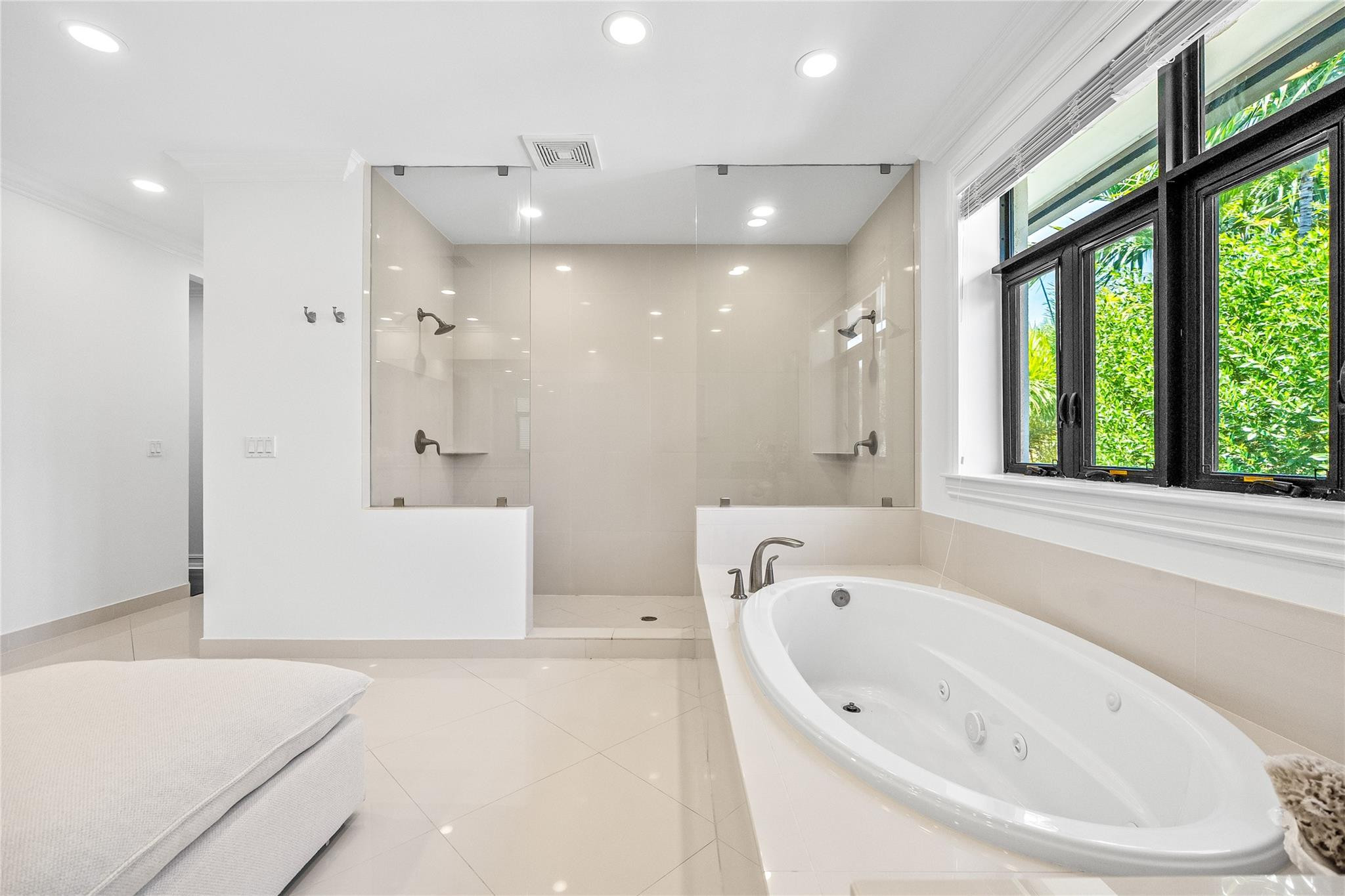 101 Isle Of Venice Drive 101