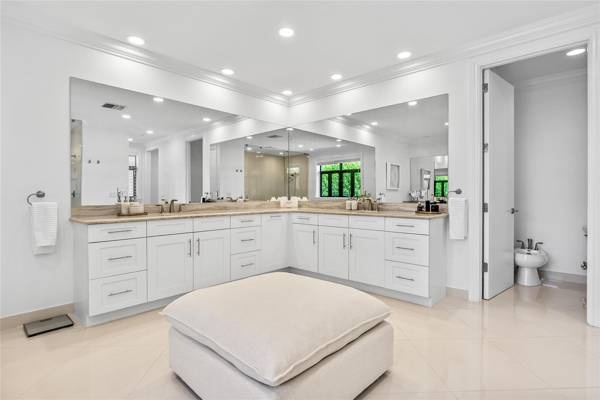 101 Isle Of Venice Drive 101