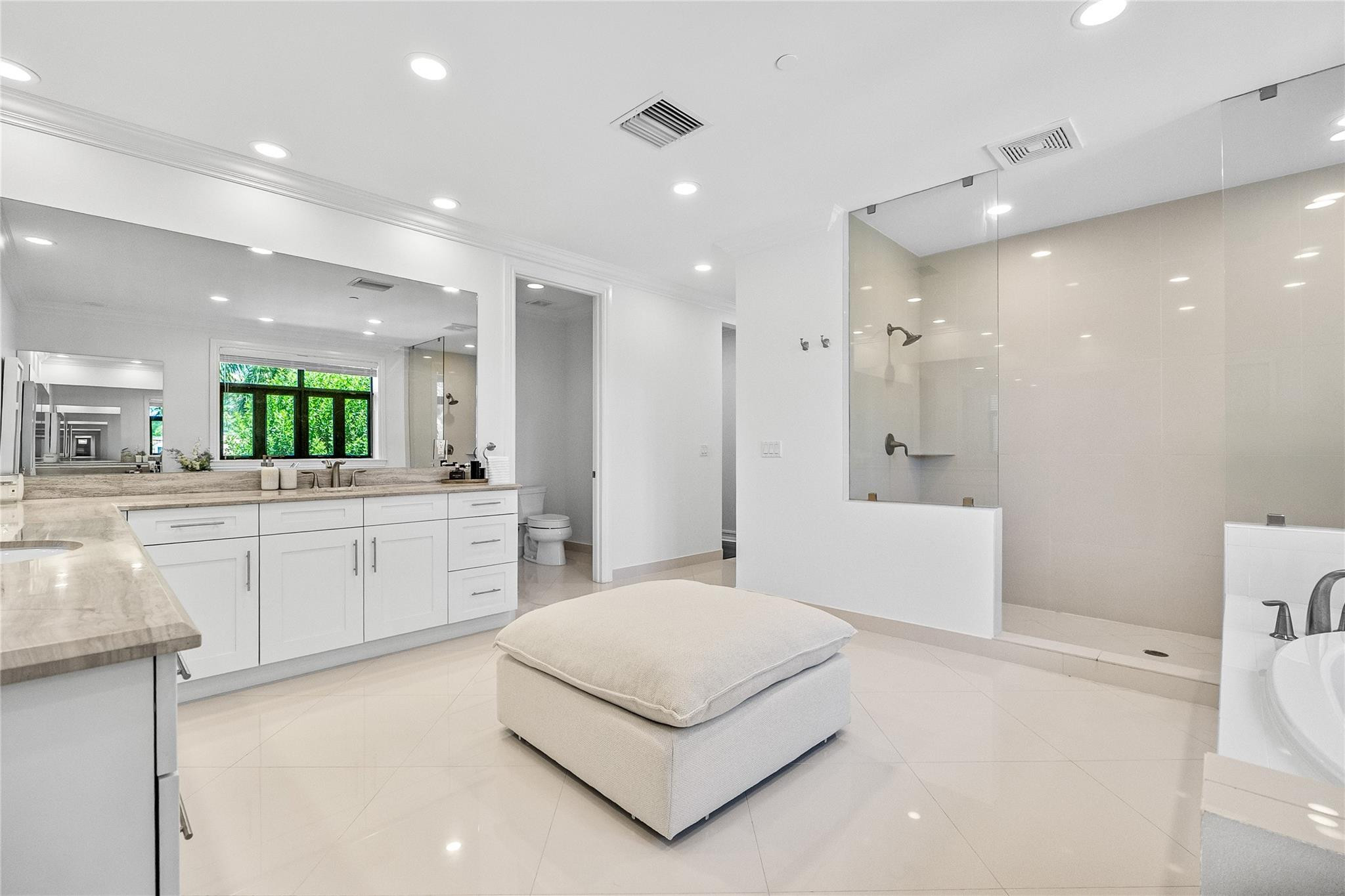 101 Isle Of Venice Drive 101