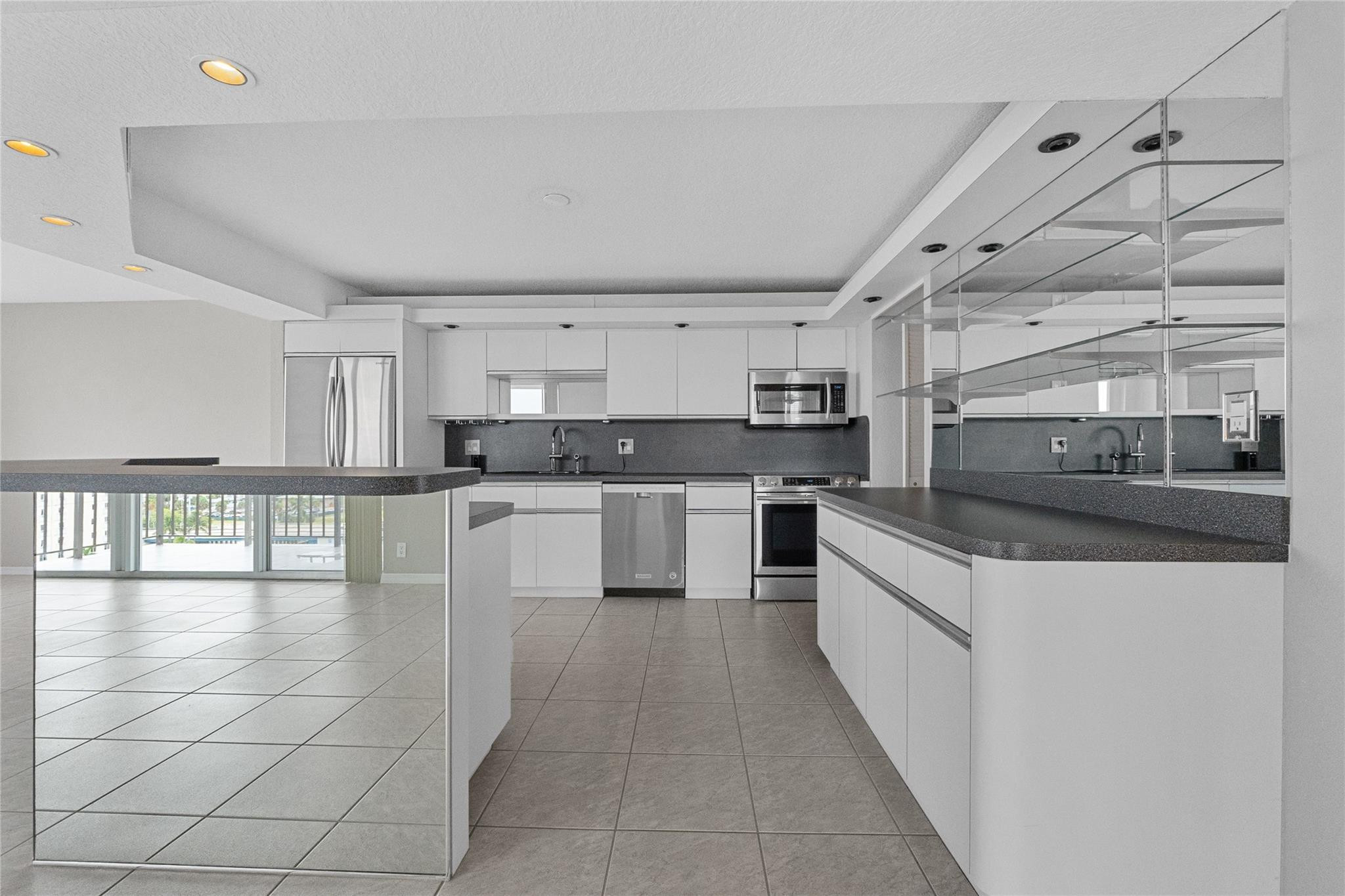 3233 NE 32nd Avenue 1103
