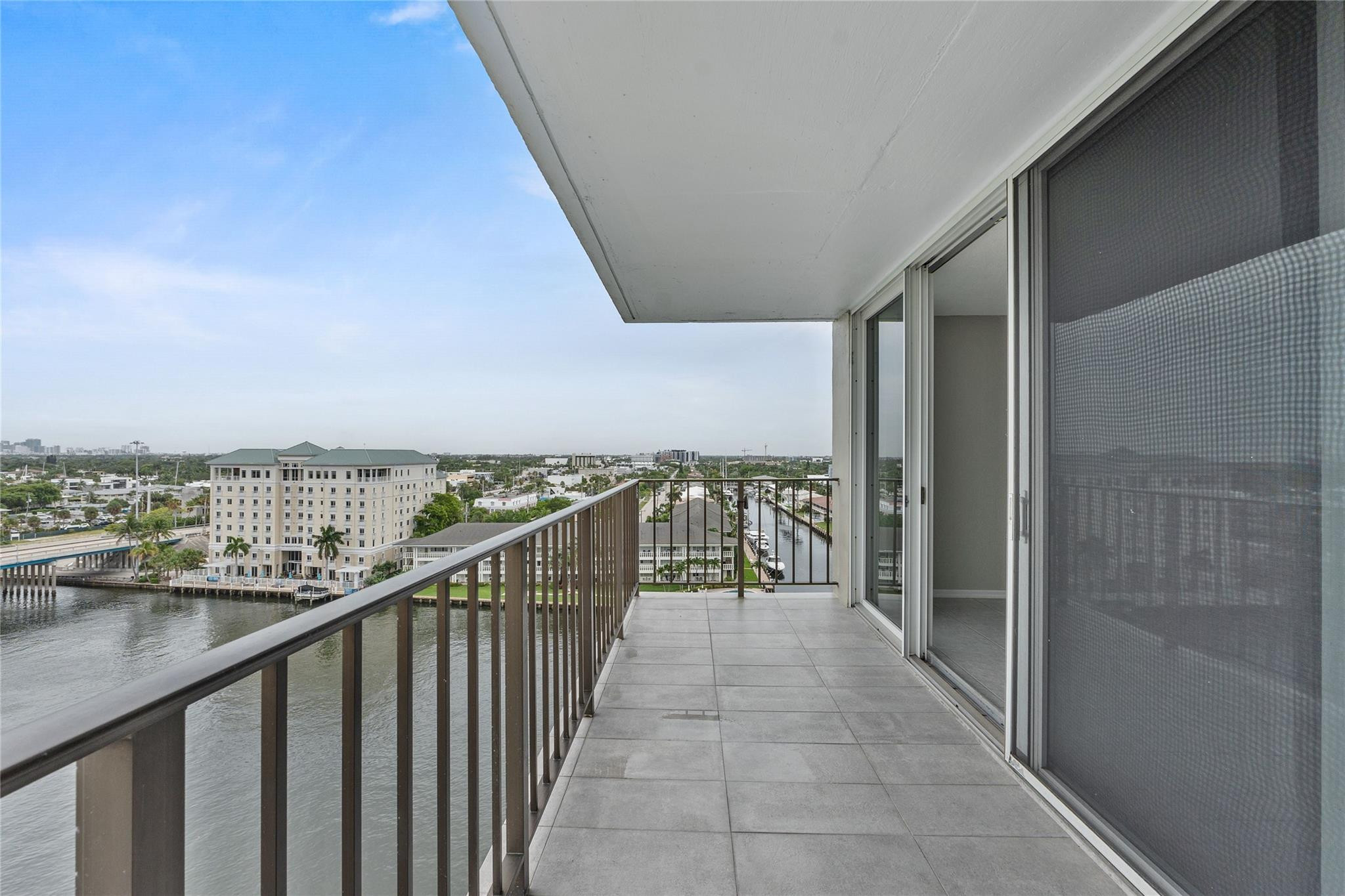 3233 NE 32nd Avenue 1103