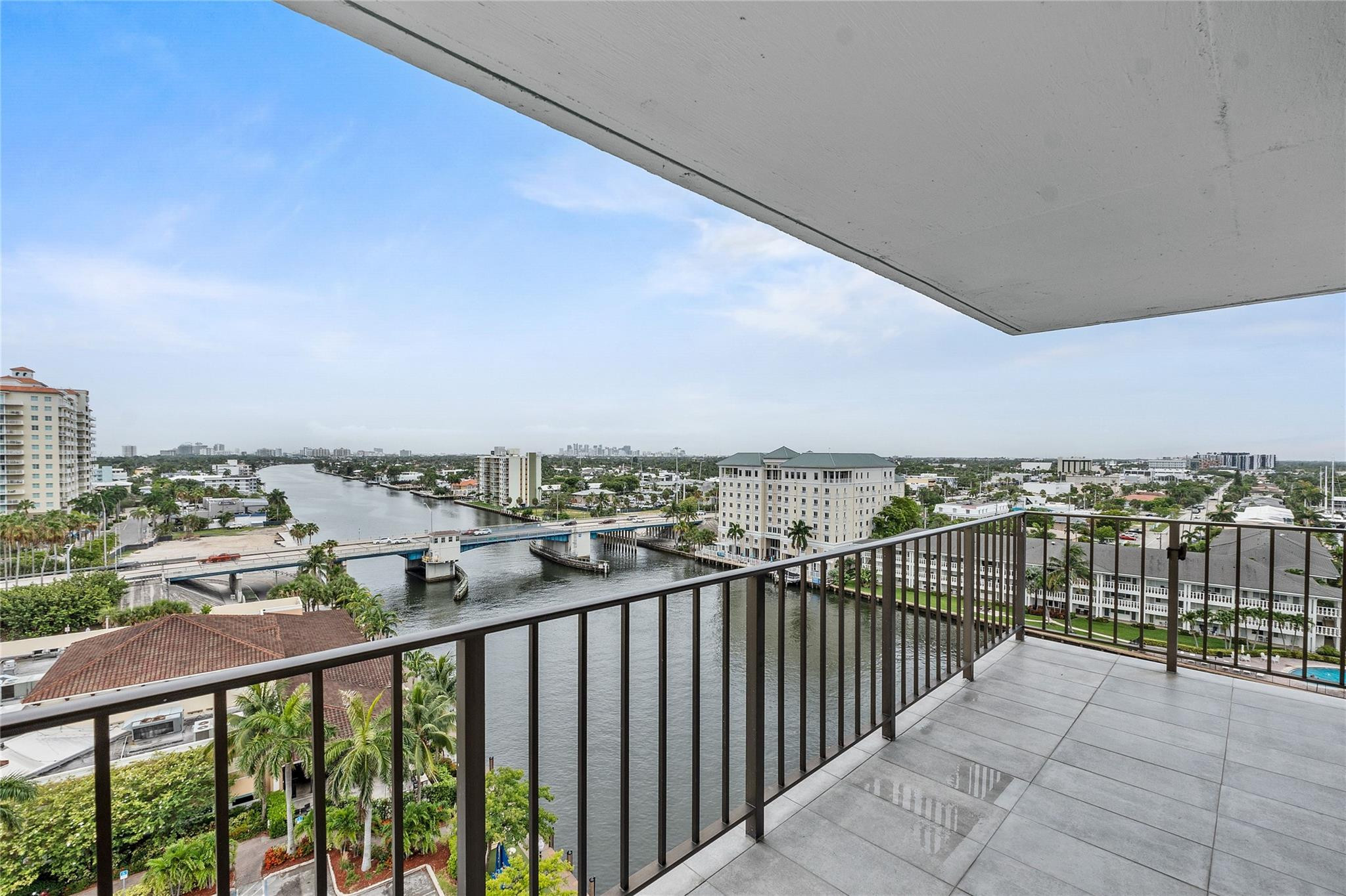 3233 NE 32nd Avenue 1103