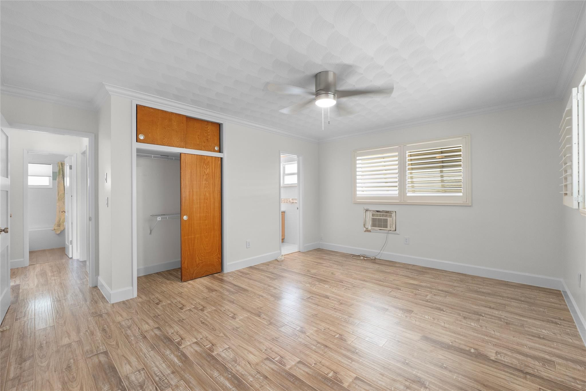 711 SE 5th Court