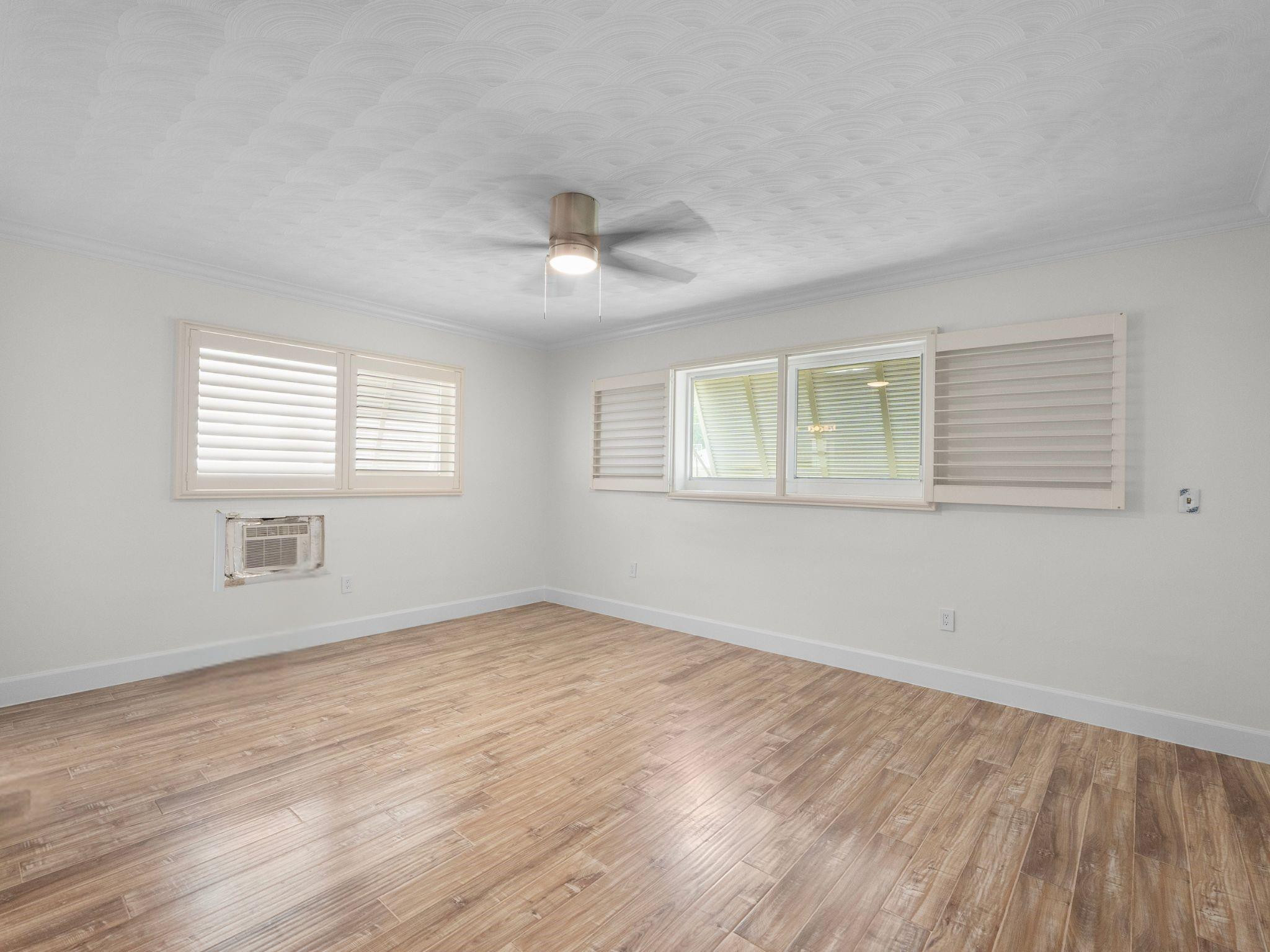 711 SE 5th Court