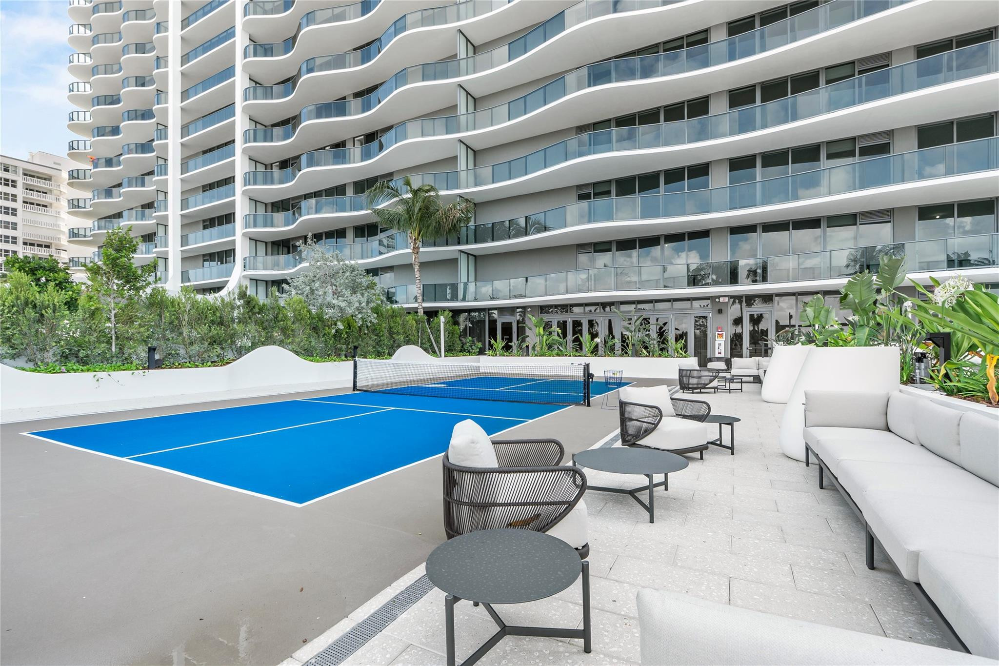 900 N Ocean Boulevard 502