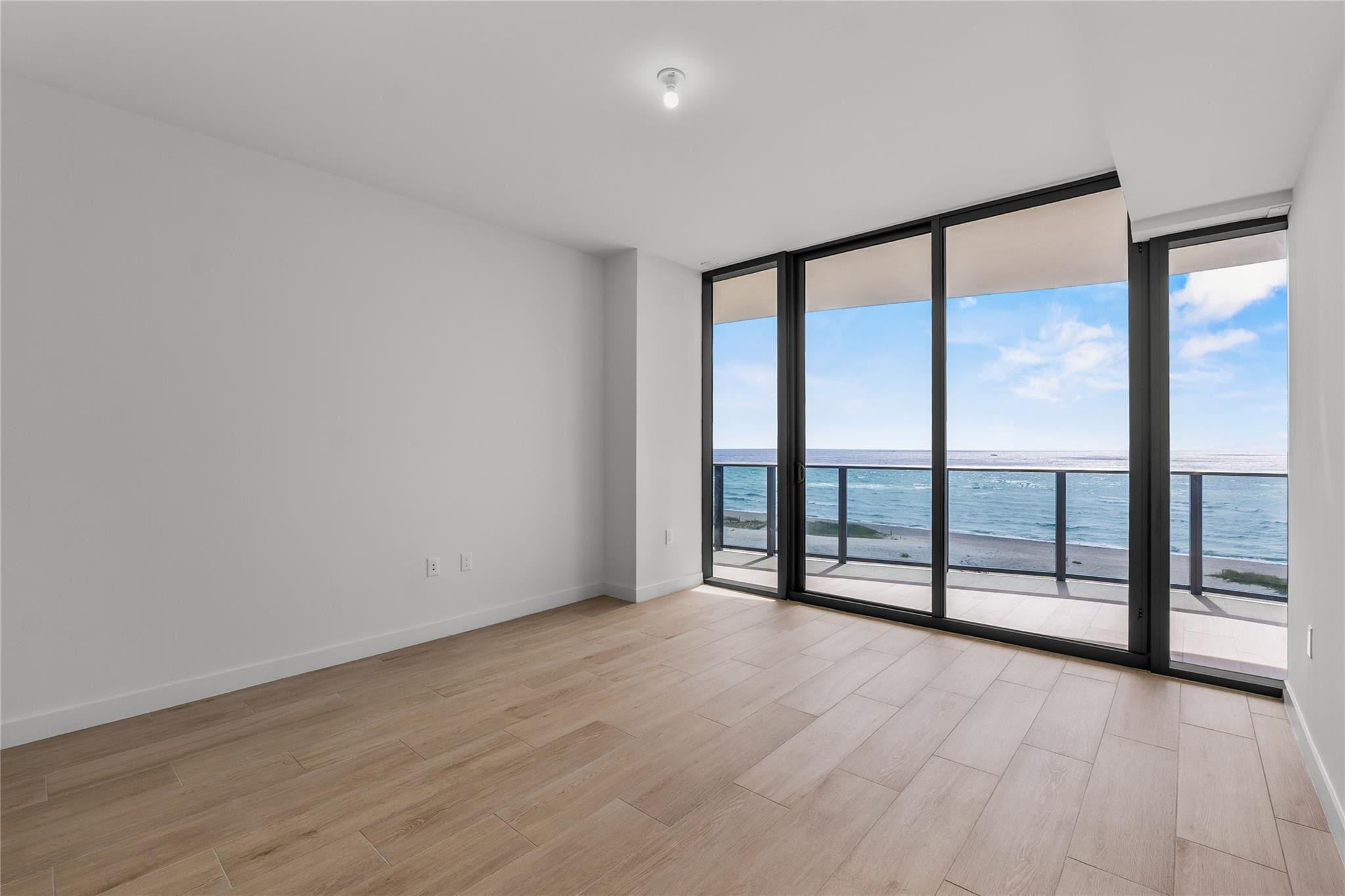 900 N Ocean Boulevard 502