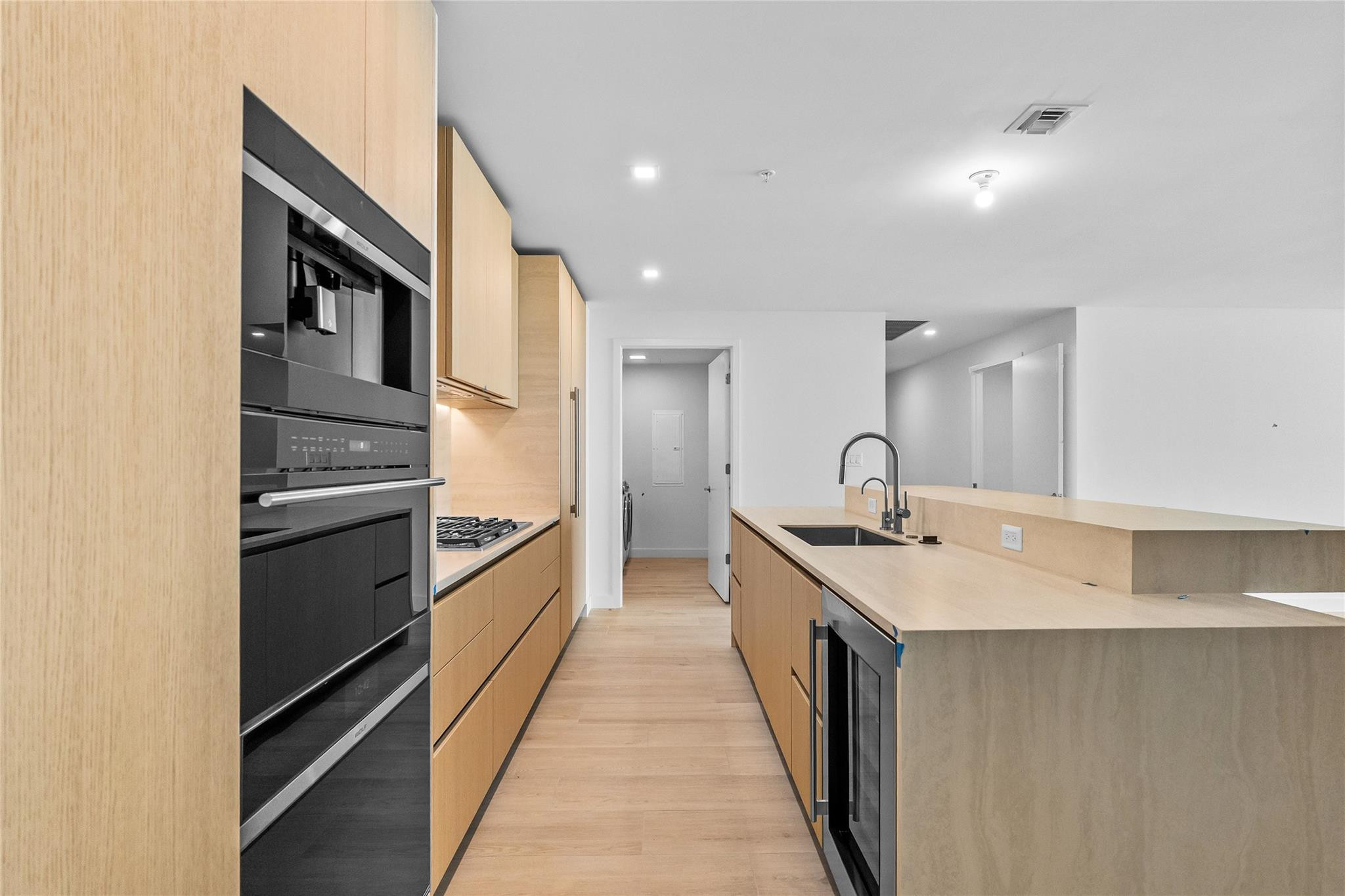 900 N Ocean Boulevard 502