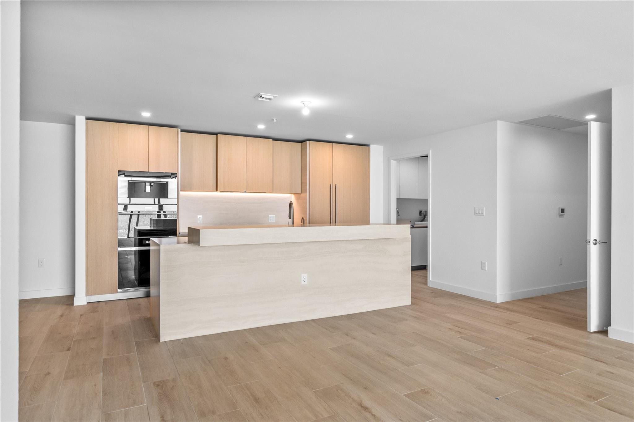 900 N Ocean Boulevard 502