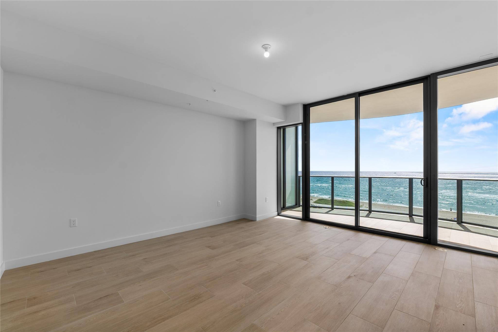 900 N Ocean Boulevard 502