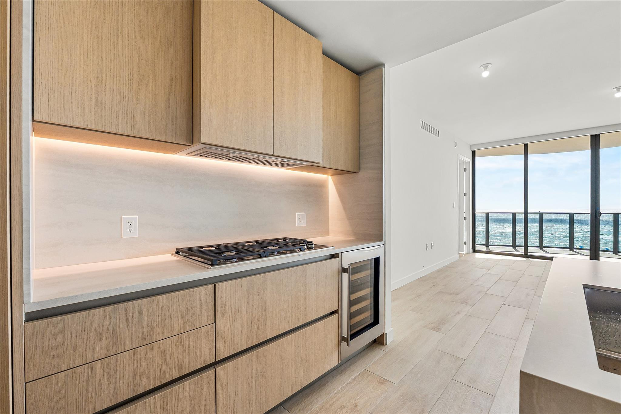 900 N Ocean Boulevard 505