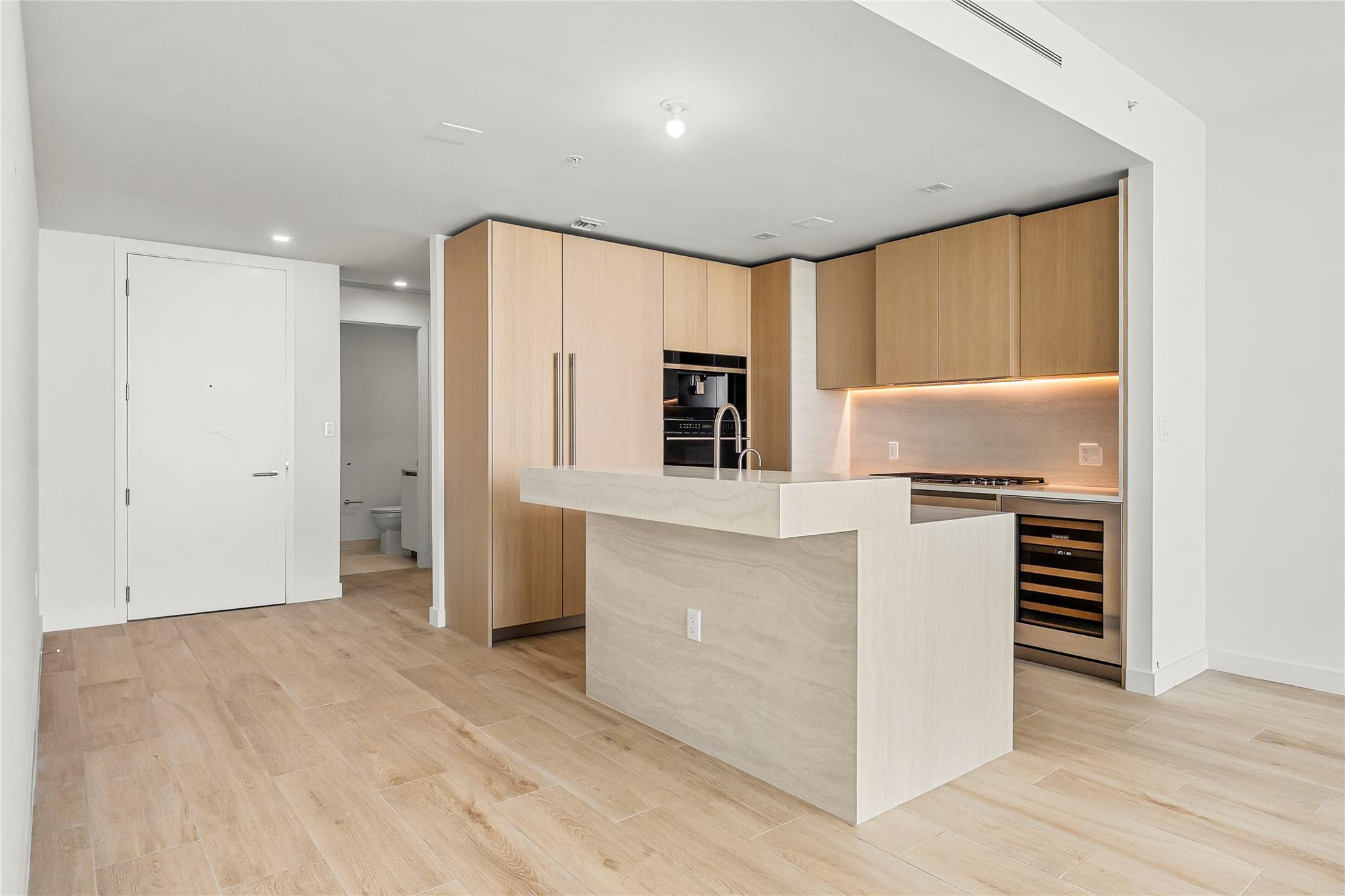 900 N Ocean Boulevard 505