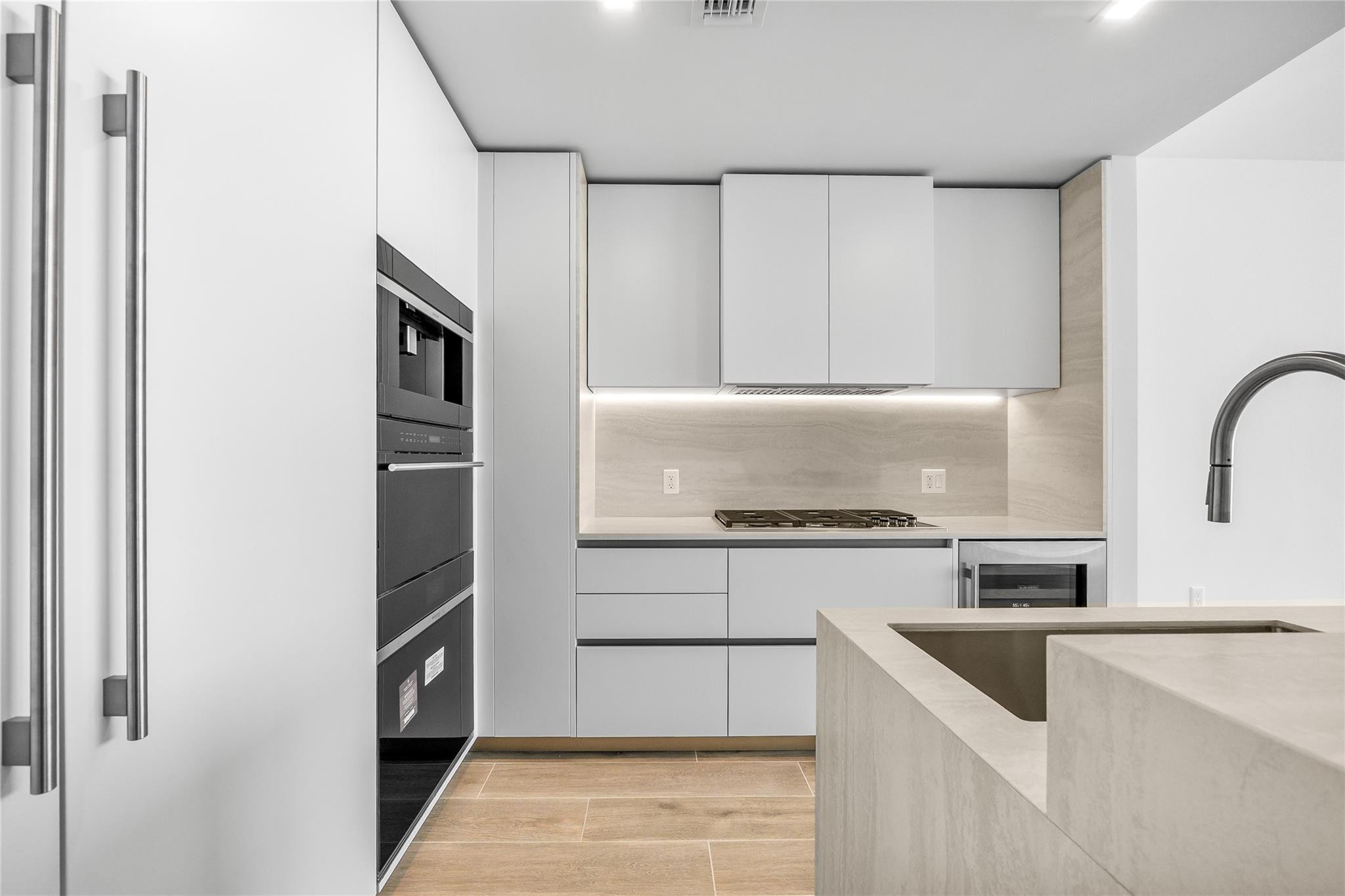 900 N Ocean Boulevard 805