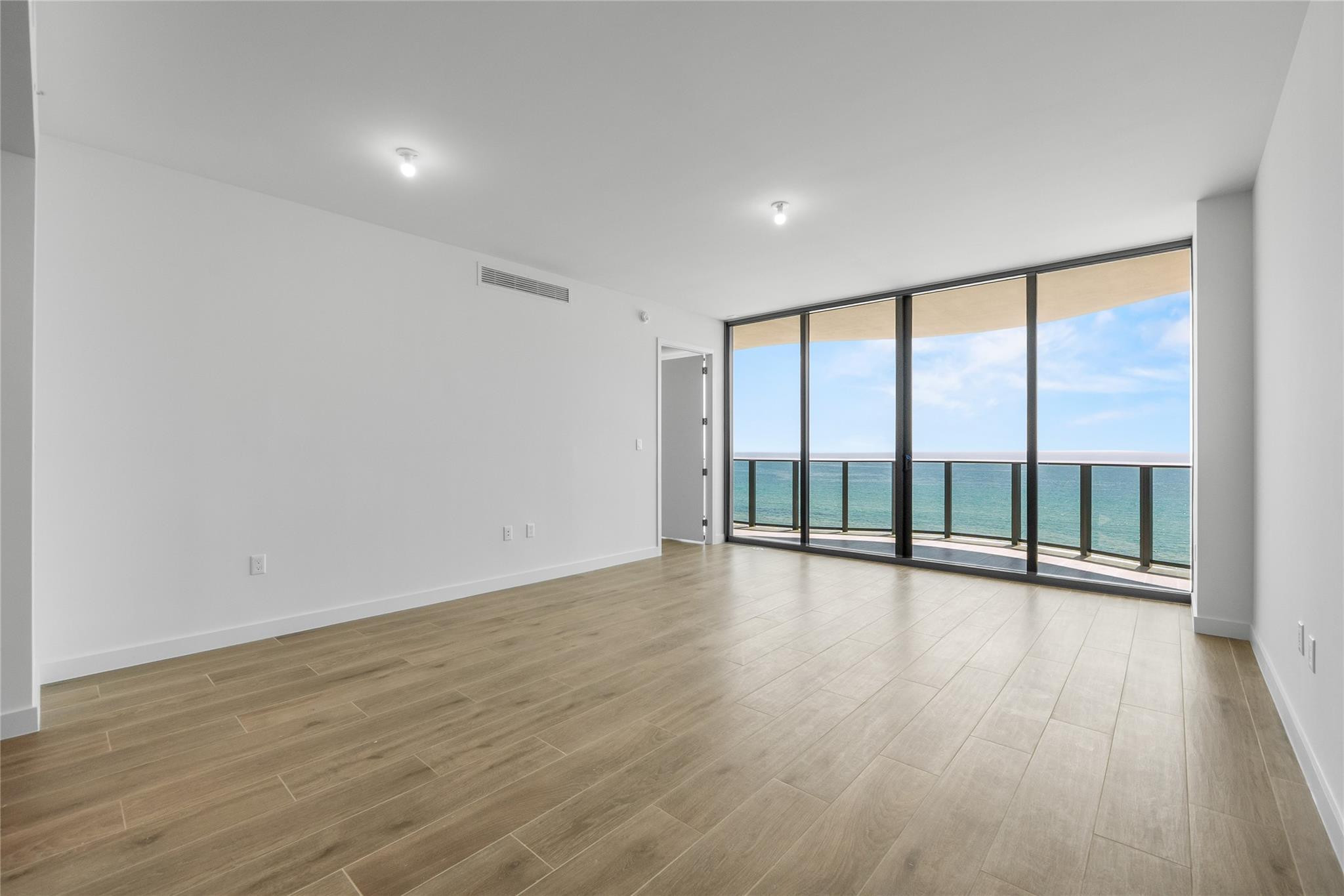 900 N Ocean Boulevard 805