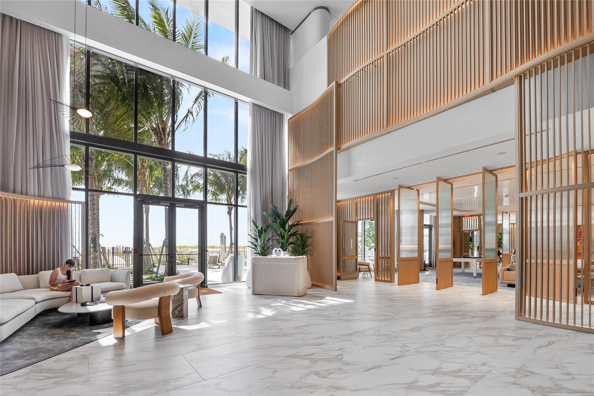 900 N Ocean Boulevard 805