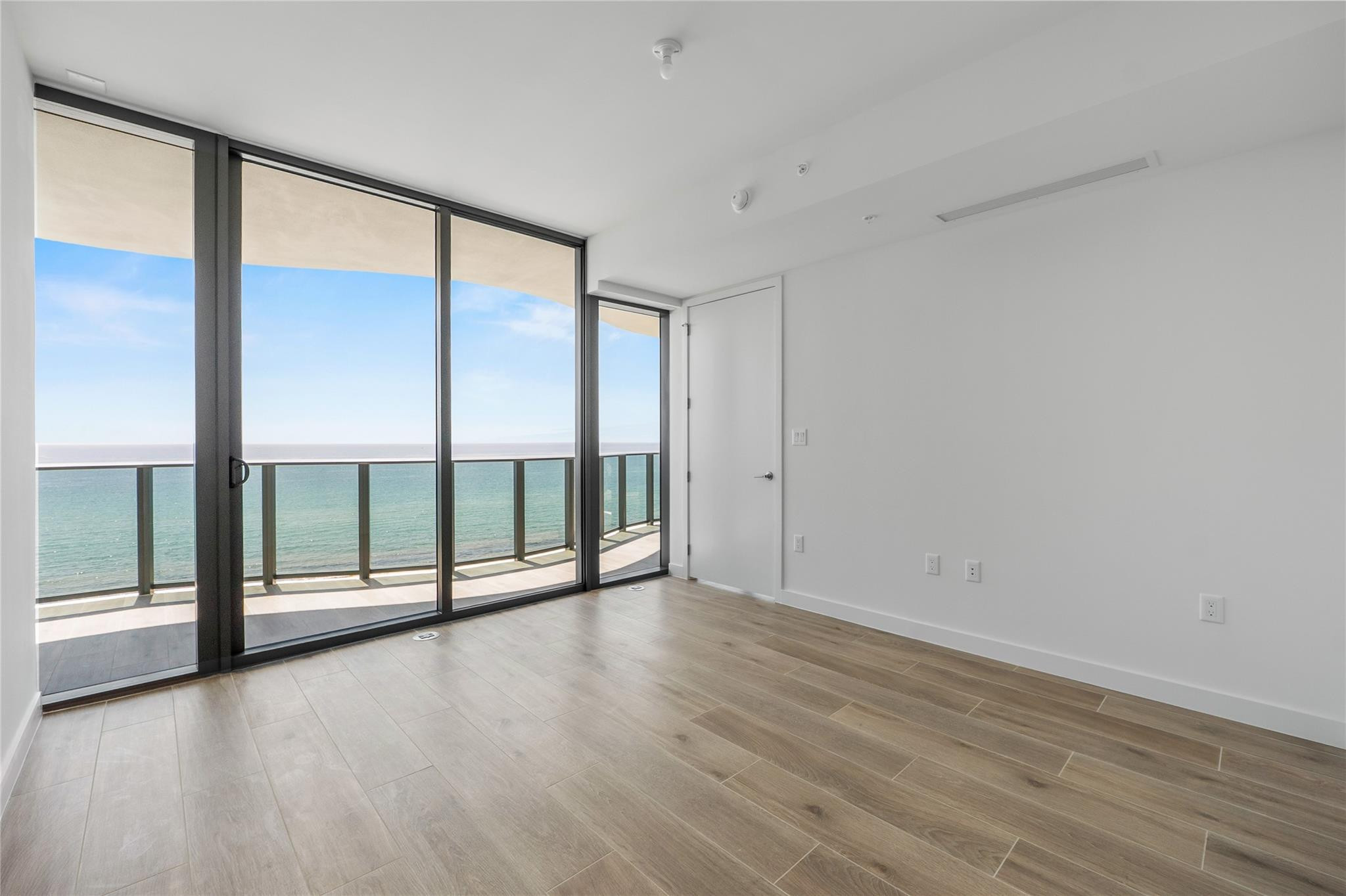 900 N Ocean Boulevard 805