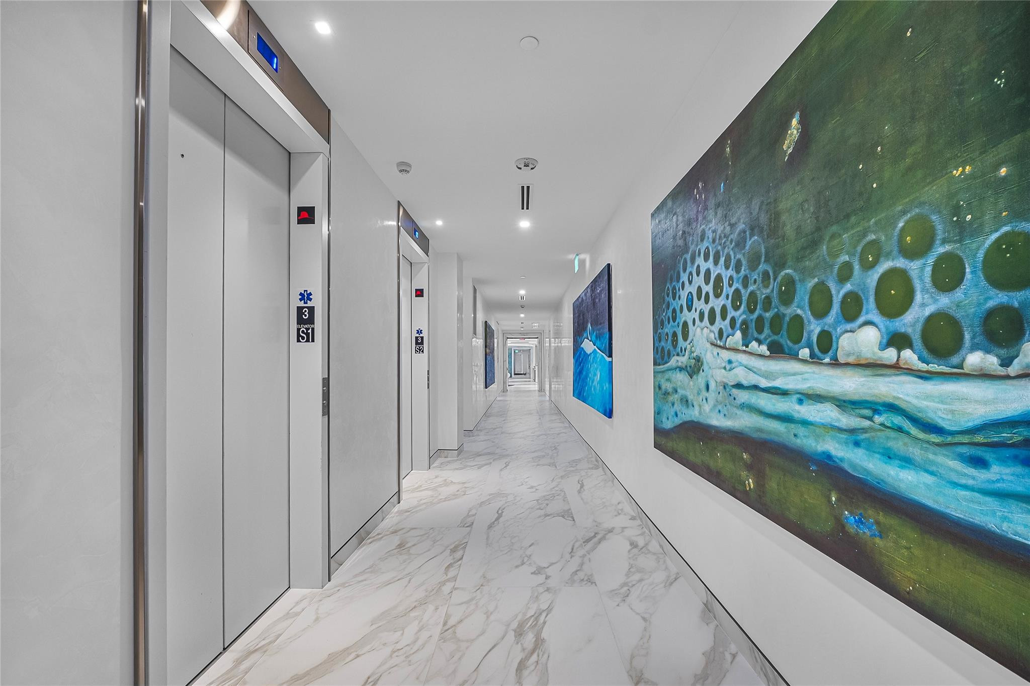 900 N Ocean Boulevard 702