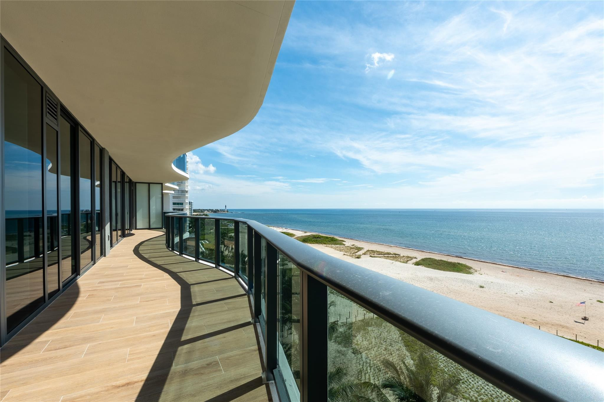 900 N Ocean Boulevard 702