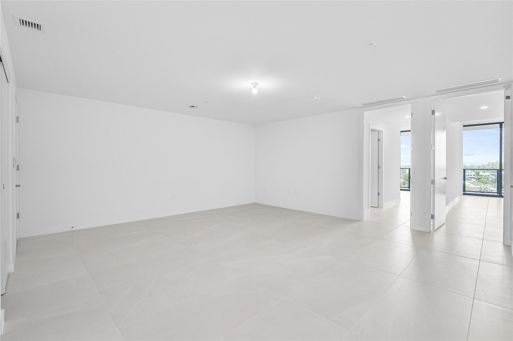 900 N Ocean Boulevard 504